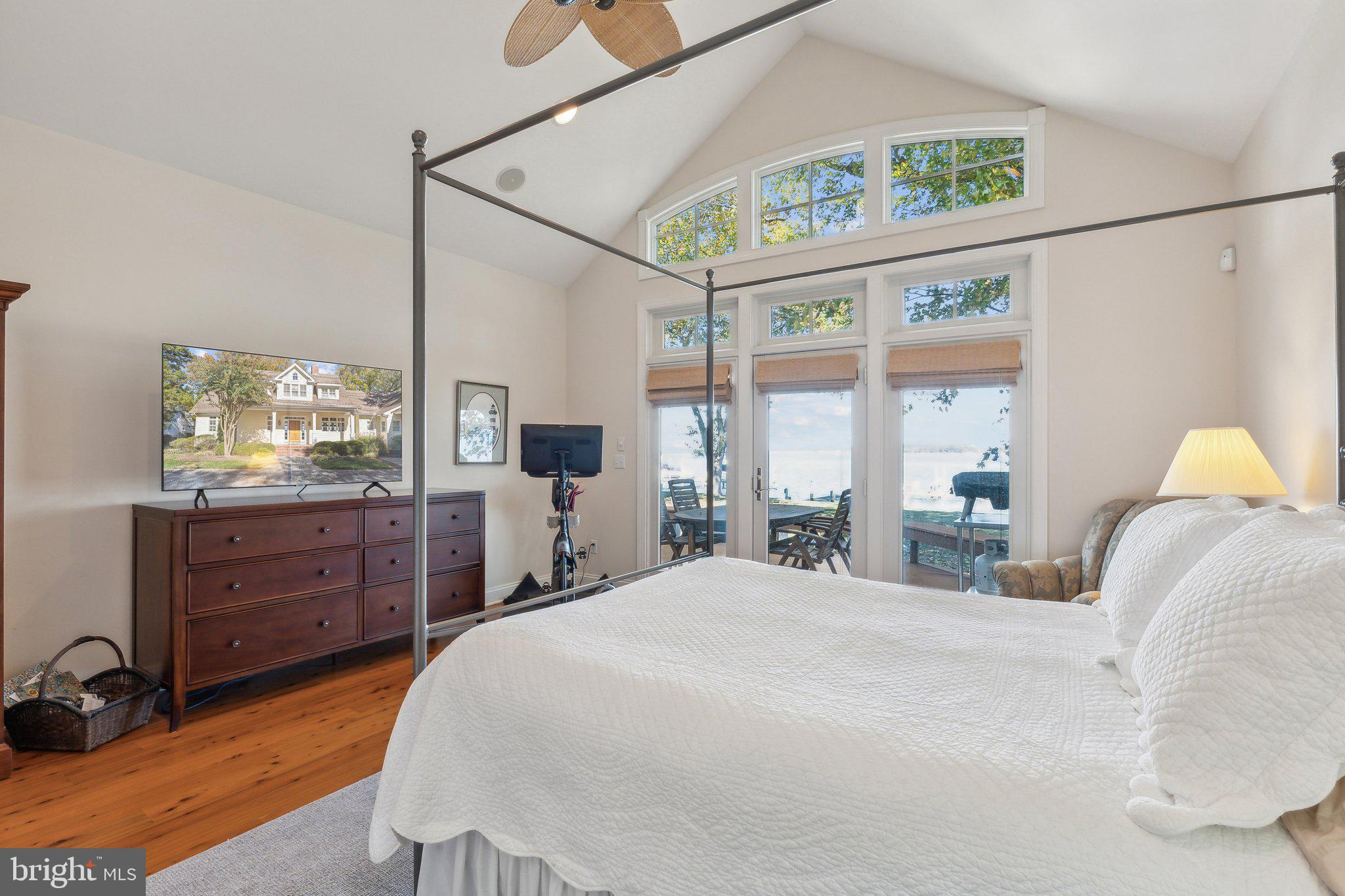 RIO VISTA - Residential