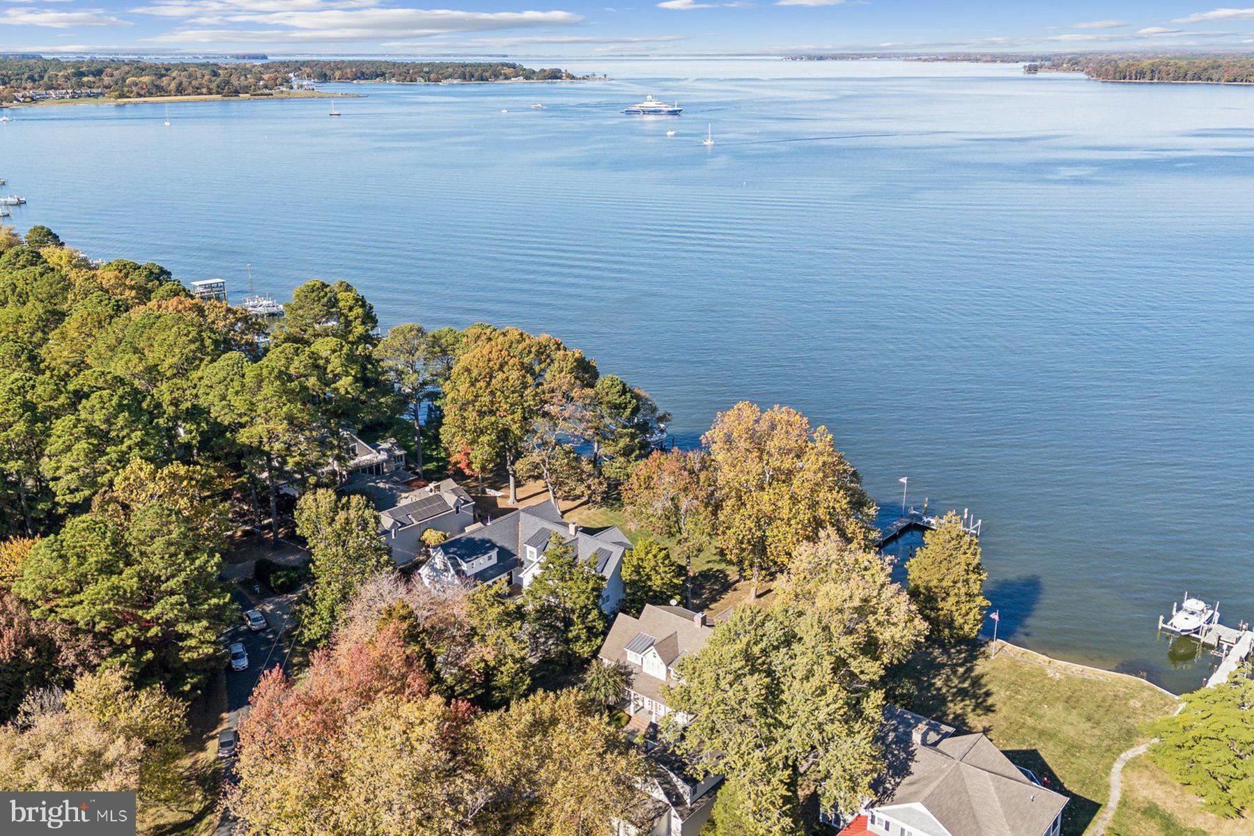 RIO VISTA - Residential