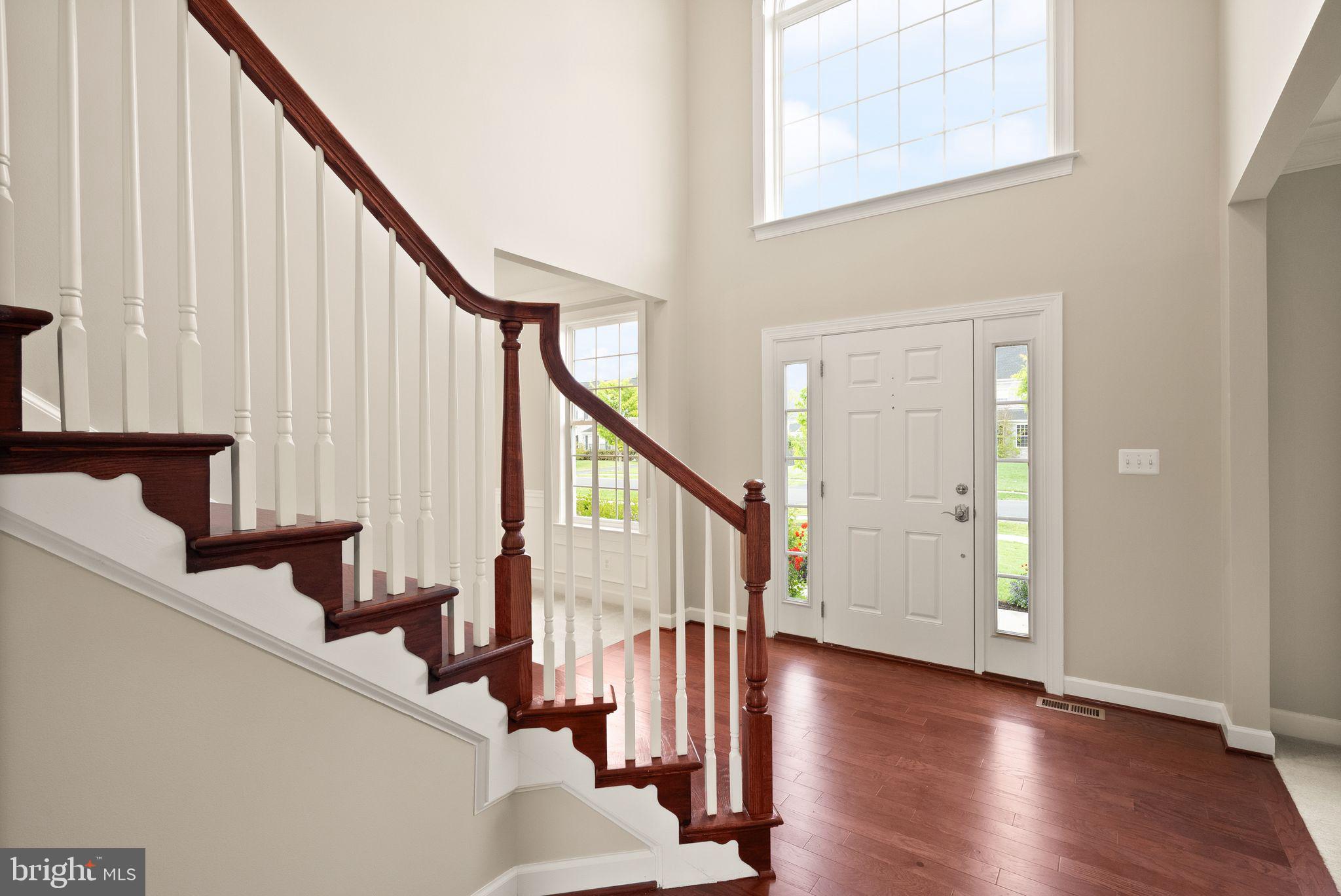 LAKE RIDGE ESTATES - Residential