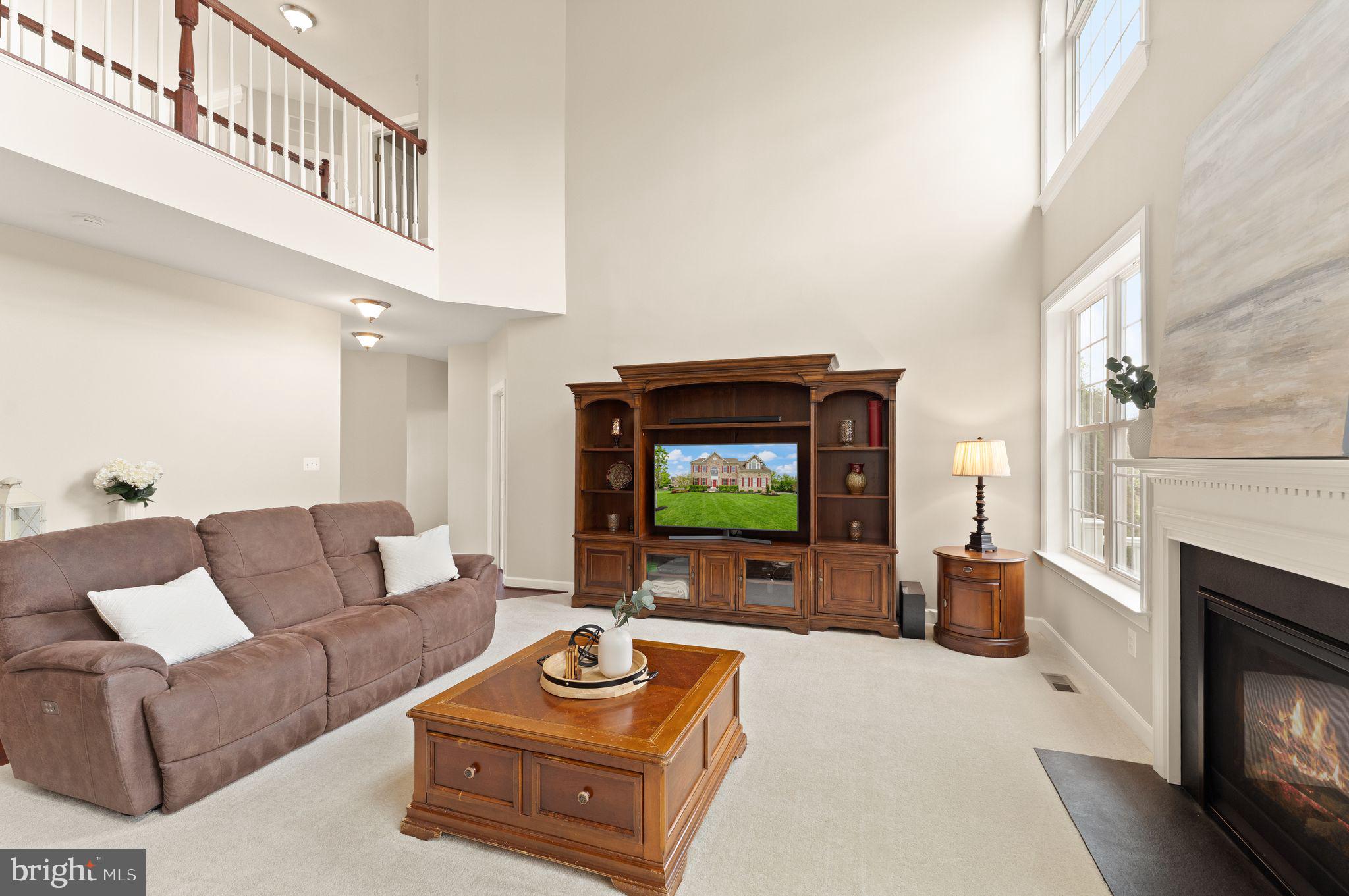 LAKE RIDGE ESTATES - Residential