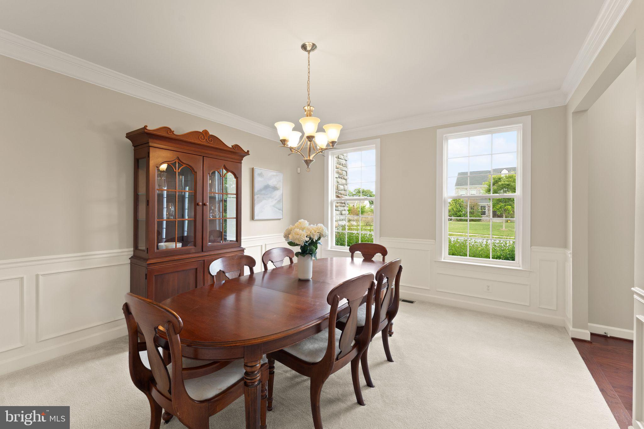 LAKE RIDGE ESTATES - Residential