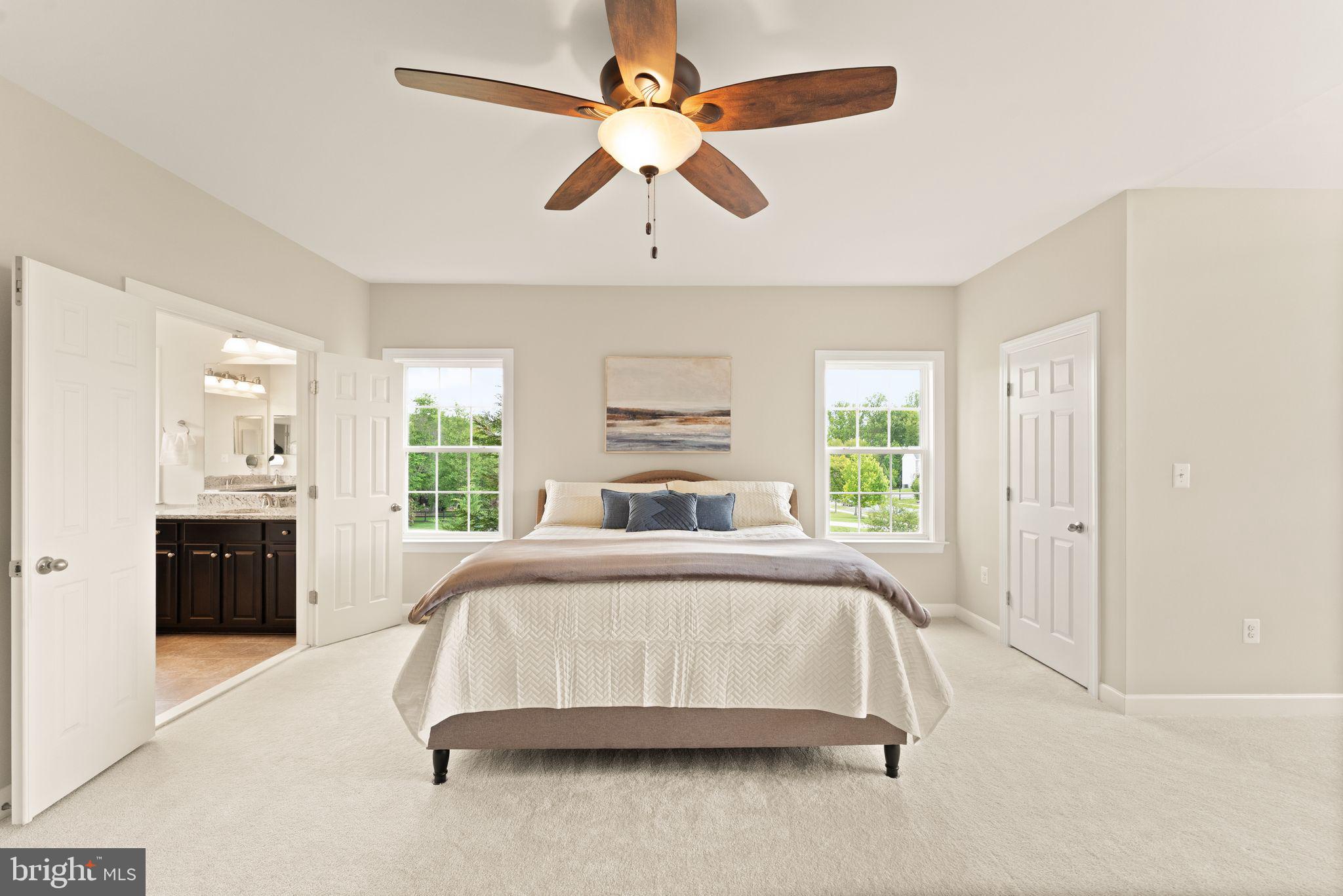 LAKE RIDGE ESTATES - Residential