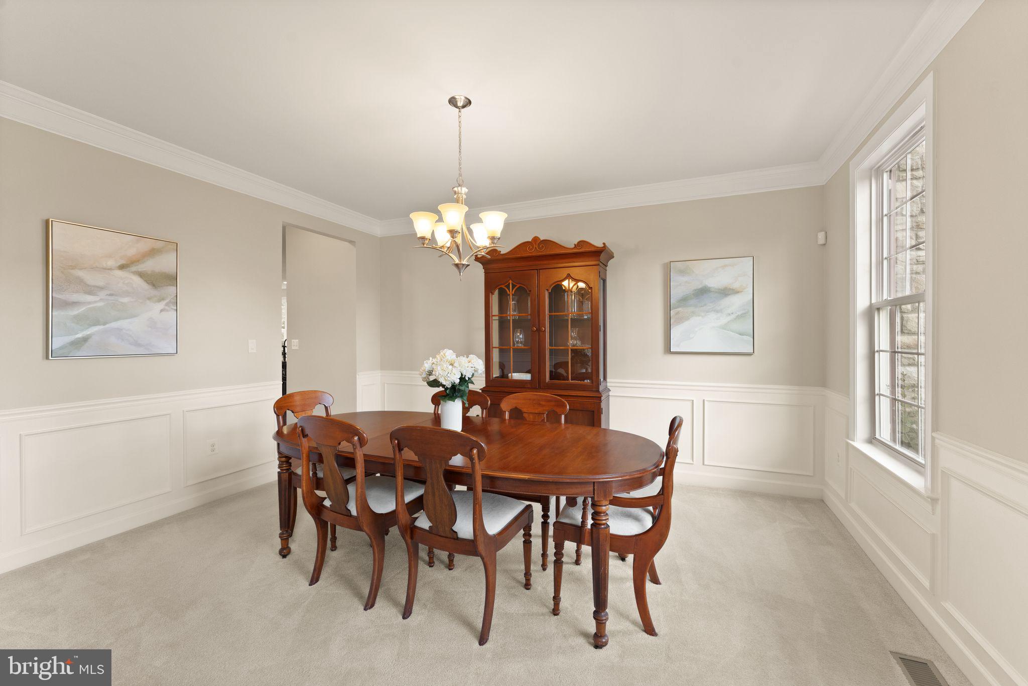 LAKE RIDGE ESTATES - Residential