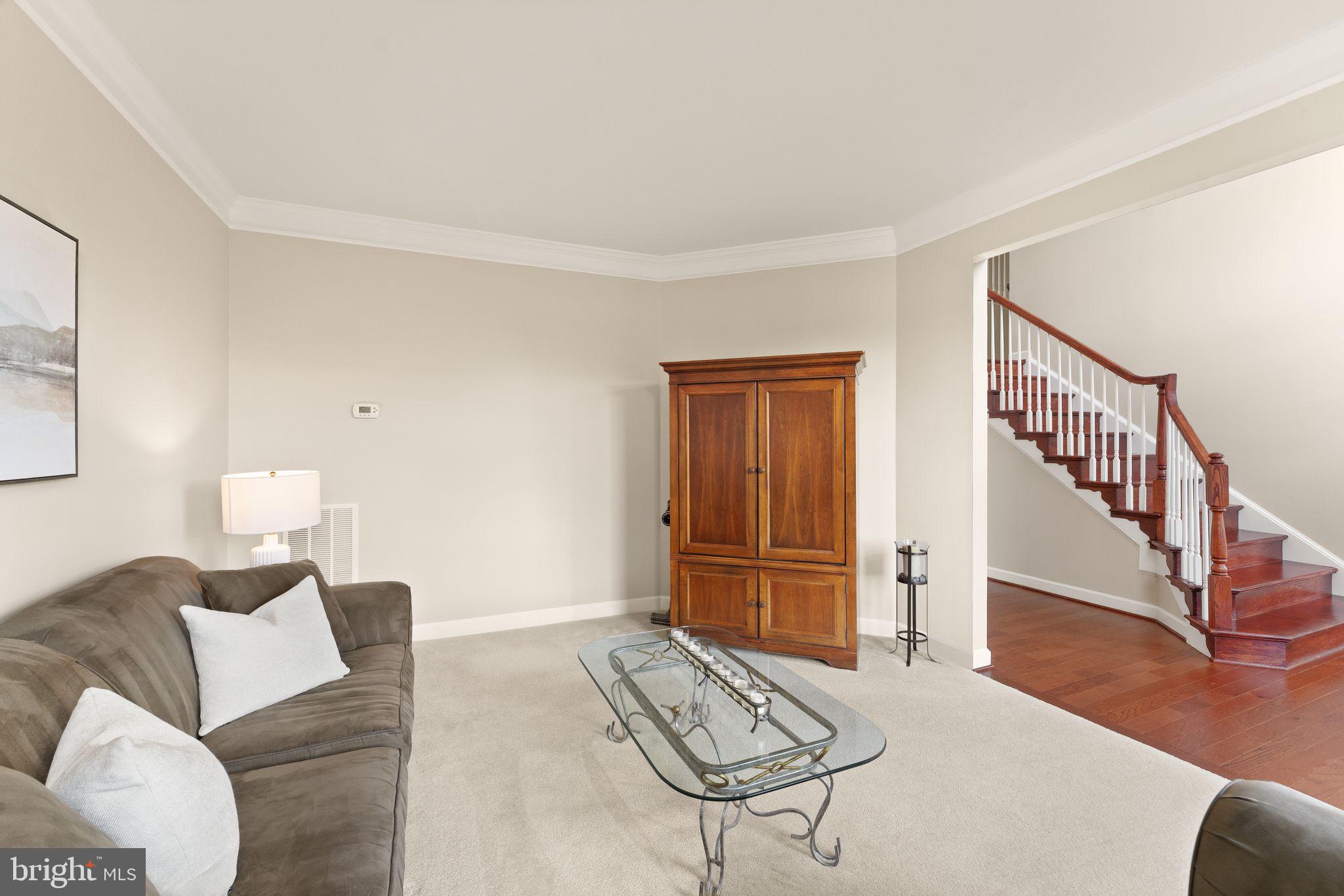 LAKE RIDGE ESTATES - Residential
