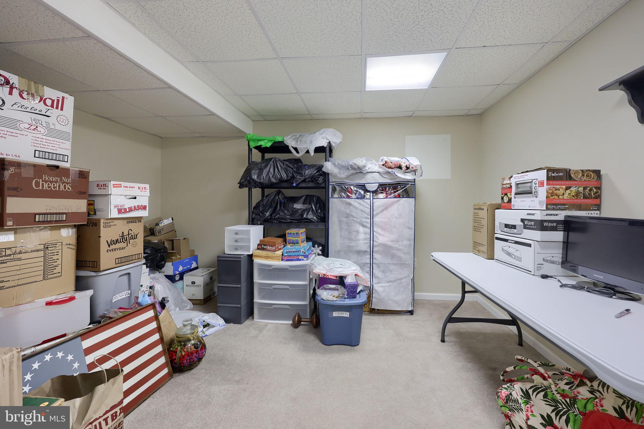 STAFFORDSHIRE - Residential