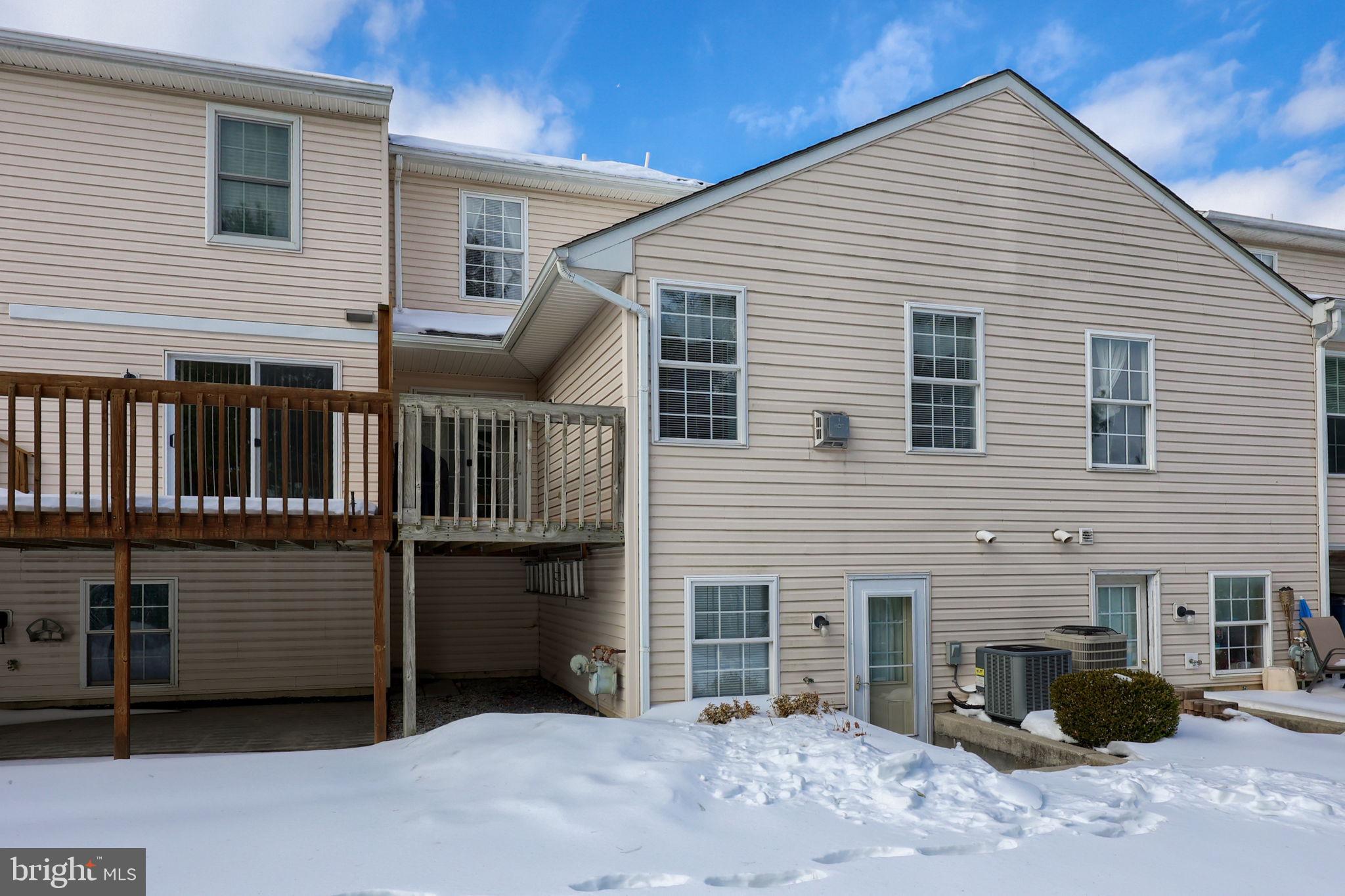 STAFFORDSHIRE - Residential