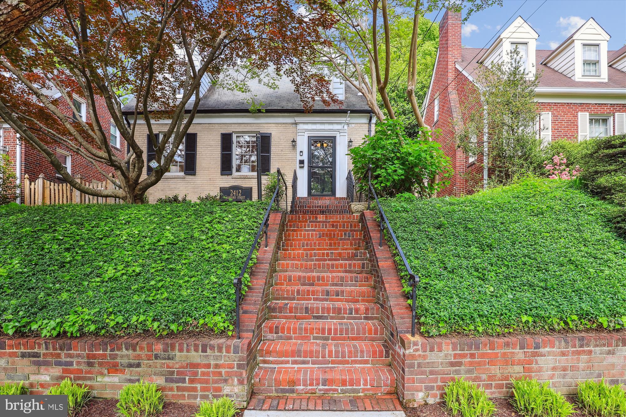 MOUNT IDA - Residential