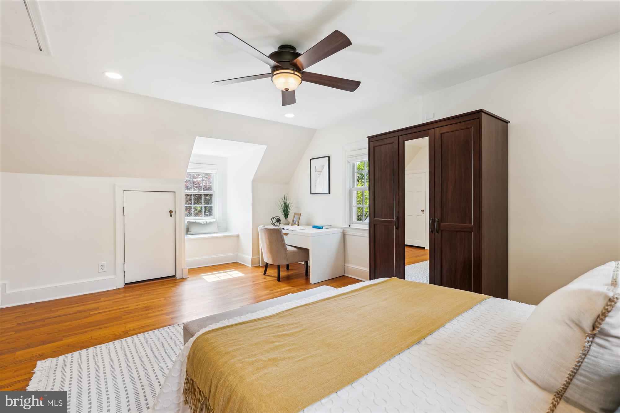 MOUNT IDA - Residential