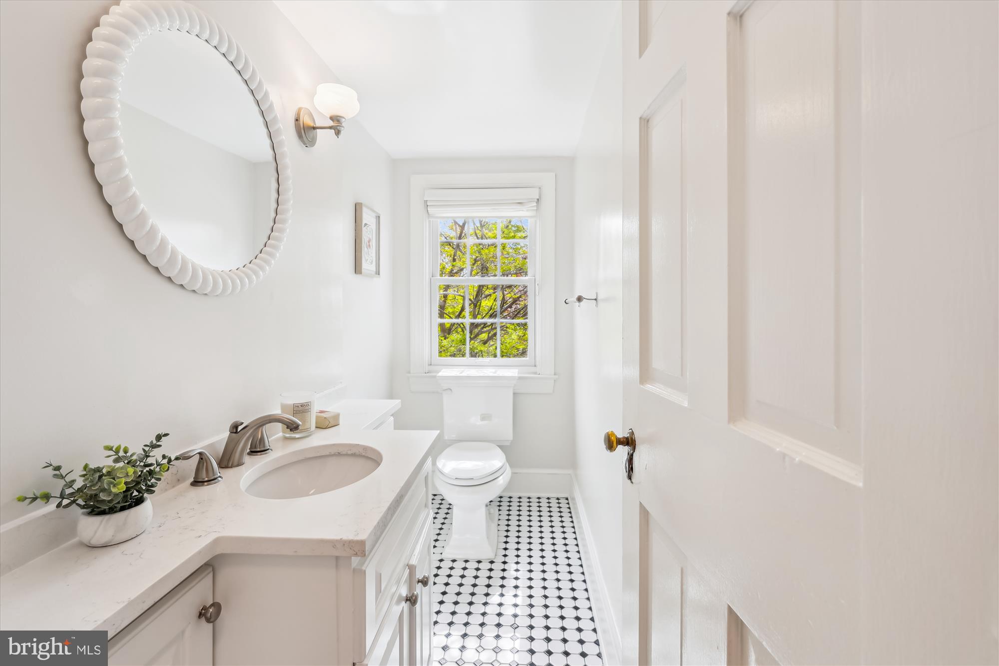 MOUNT IDA - Residential