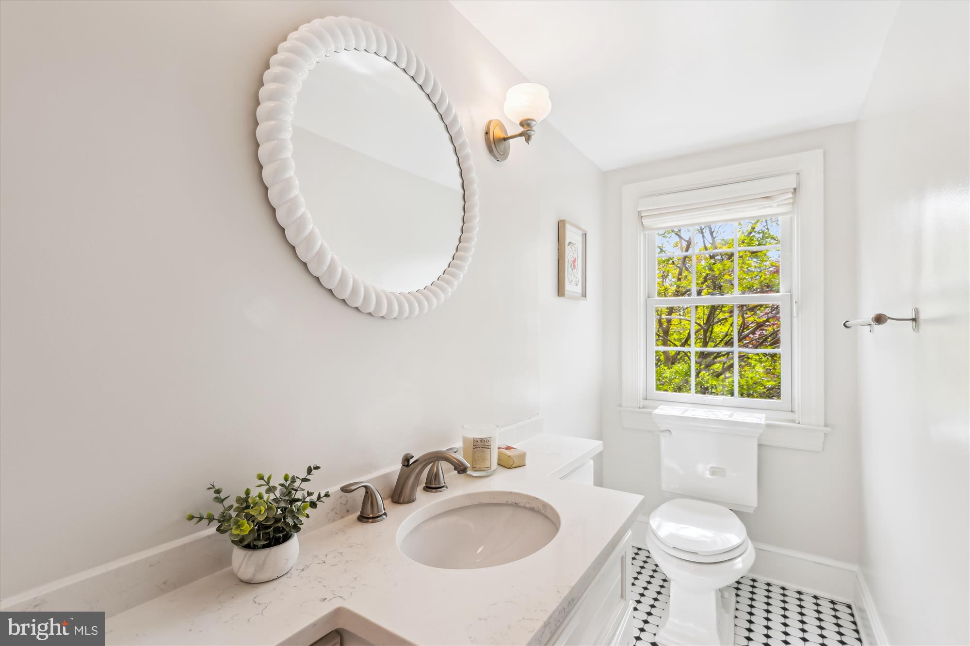 MOUNT IDA - Residential