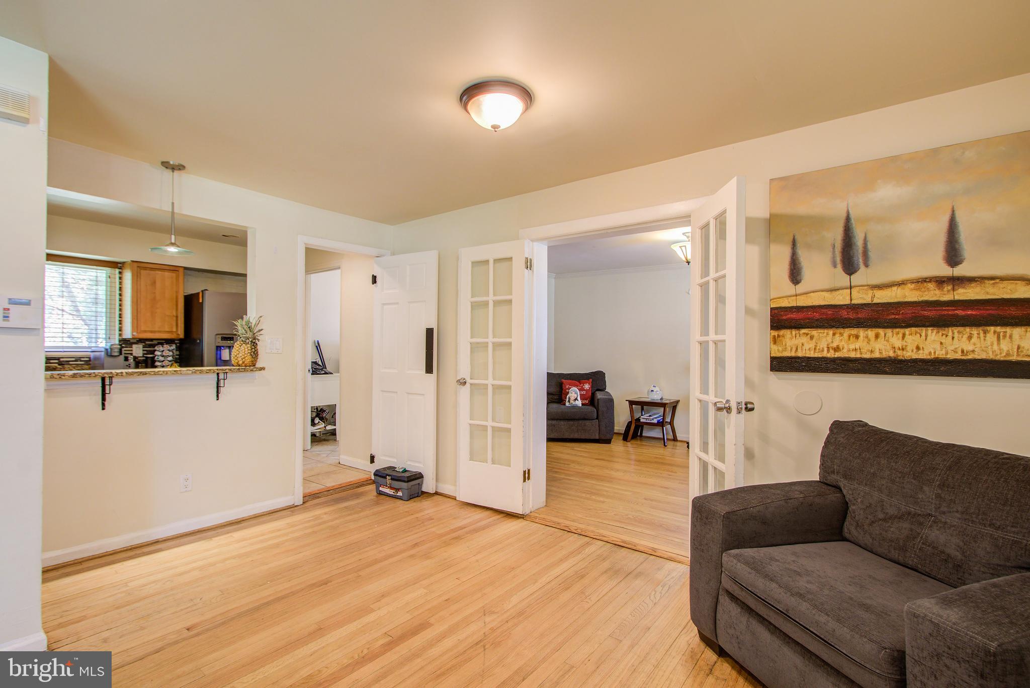 LIVINGSTON PARK - Residential