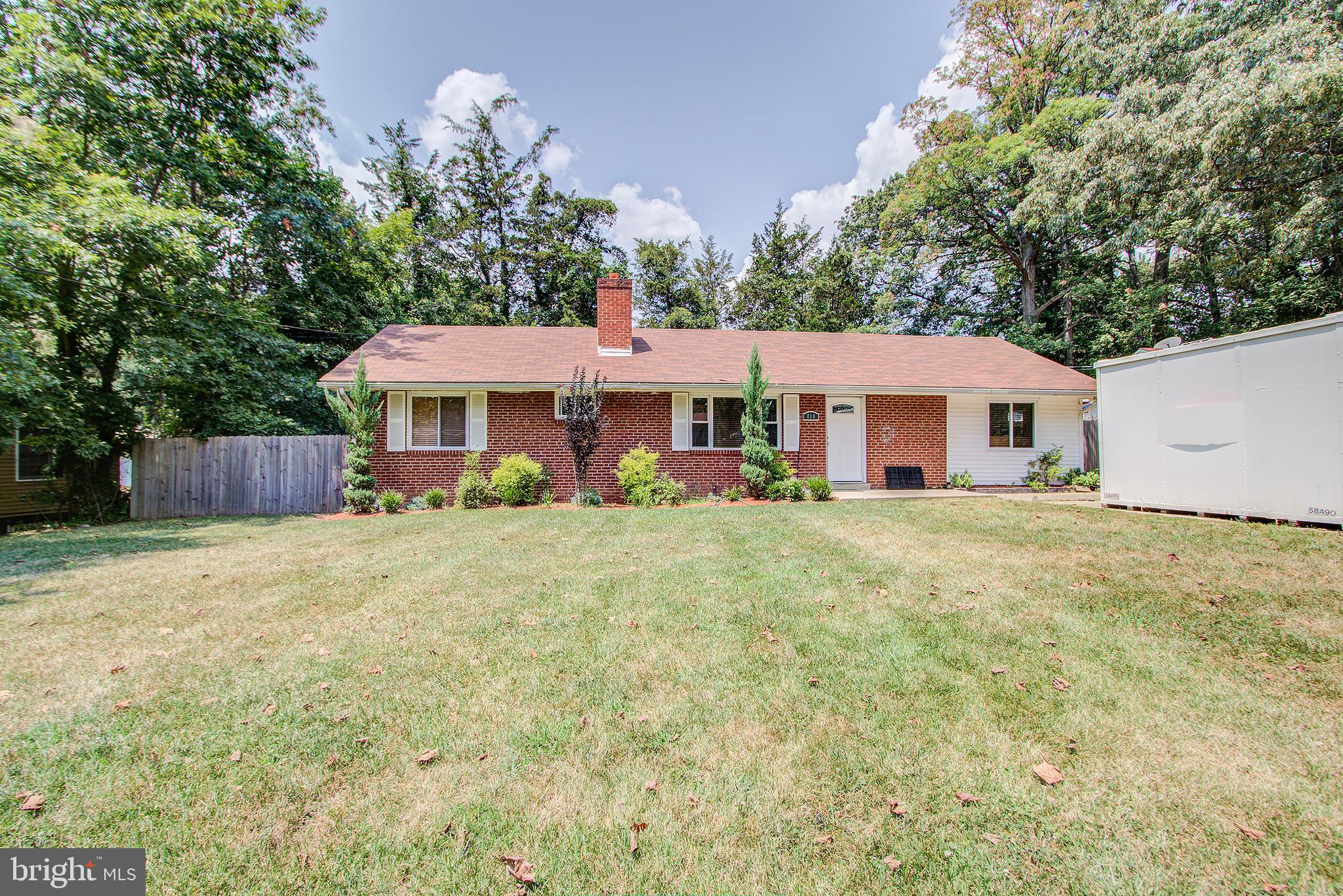 LIVINGSTON PARK - Residential