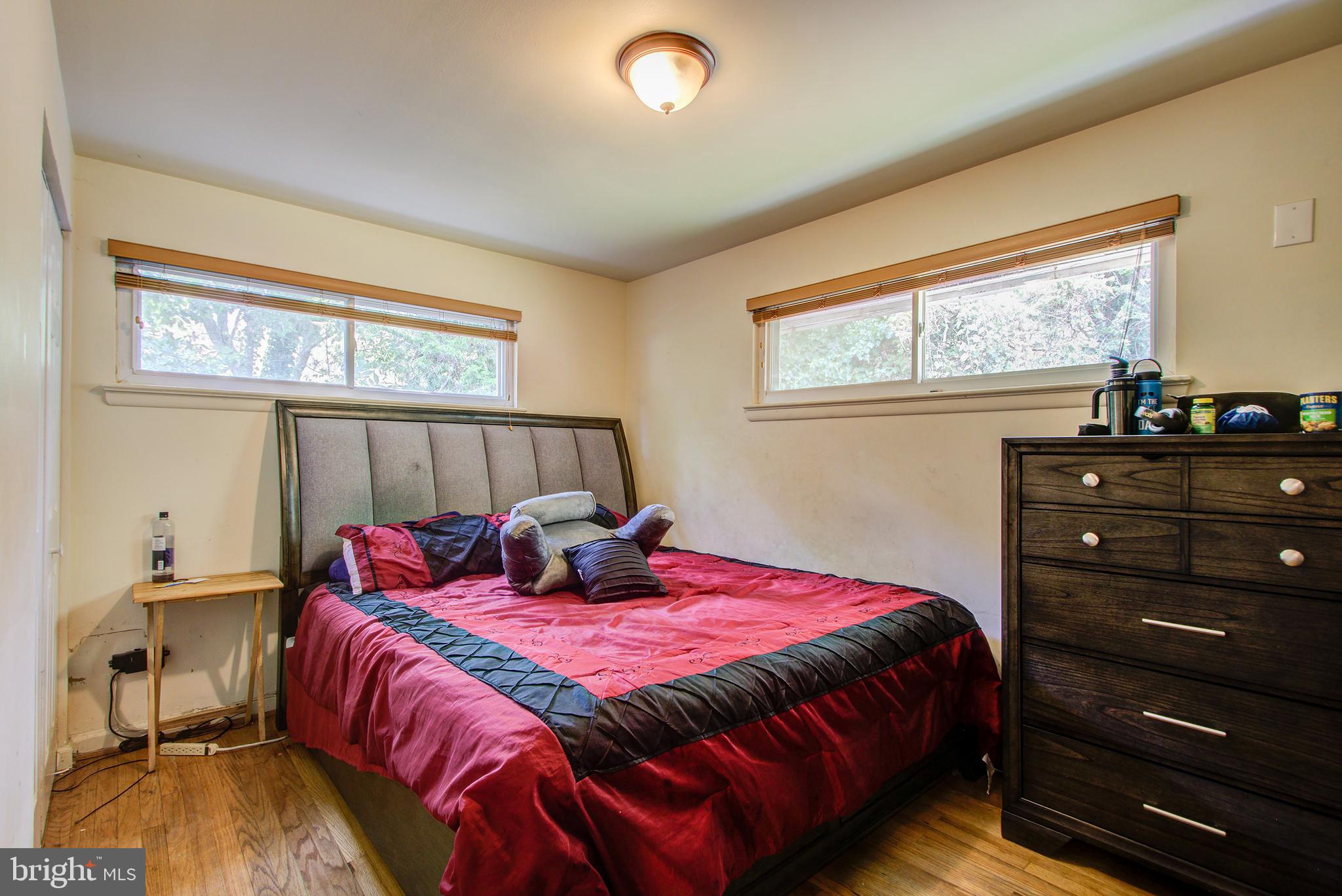 LIVINGSTON PARK - Residential