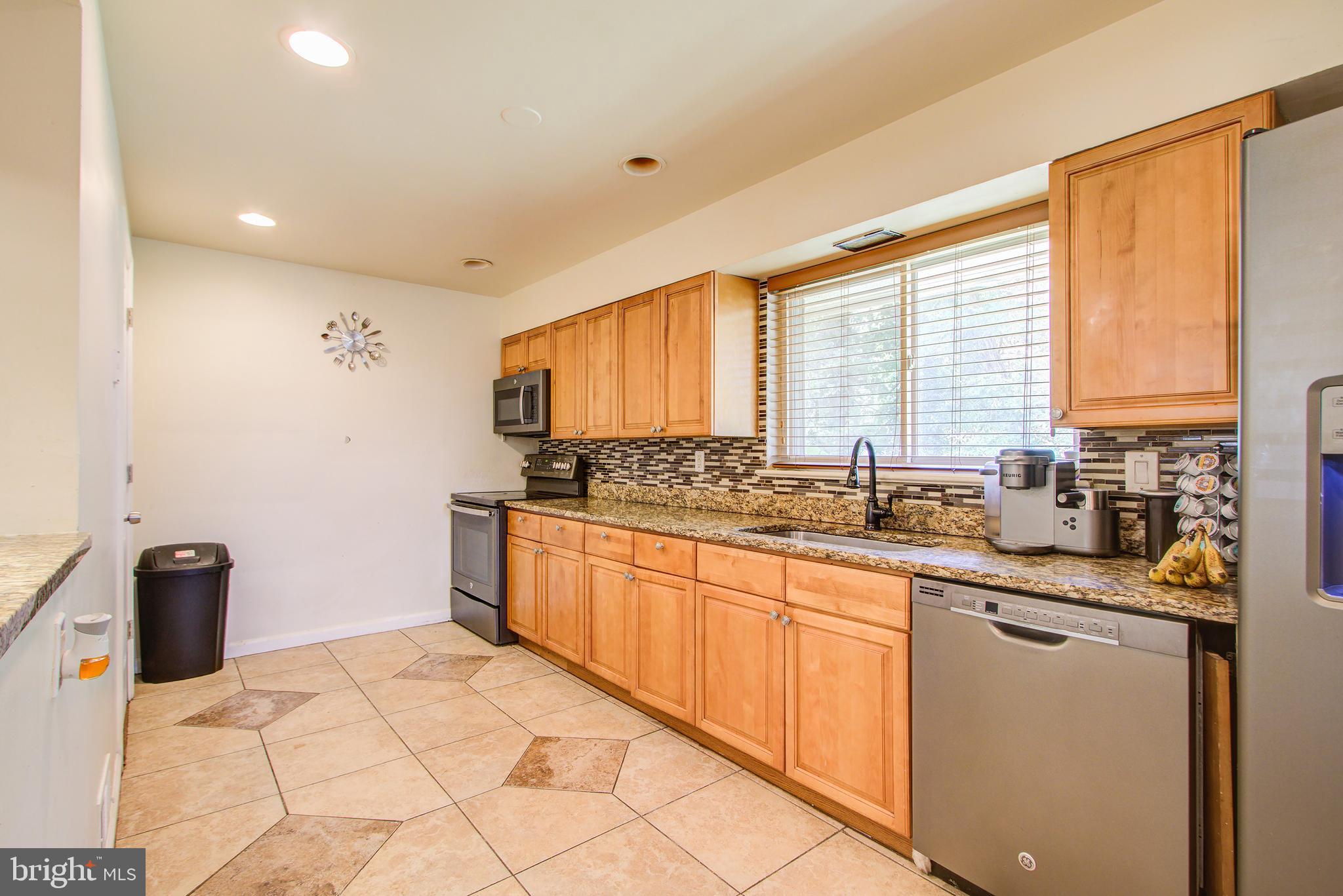 LIVINGSTON PARK - Residential