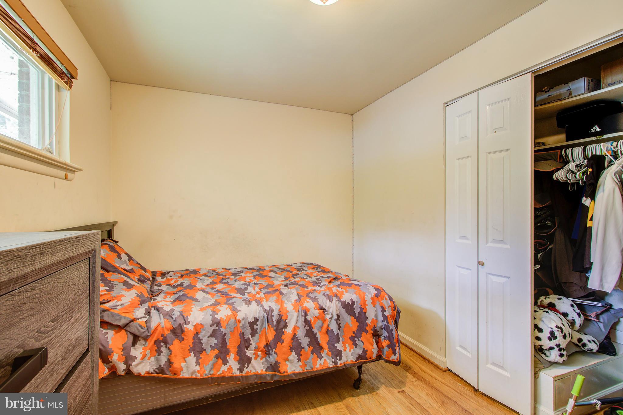 LIVINGSTON PARK - Residential