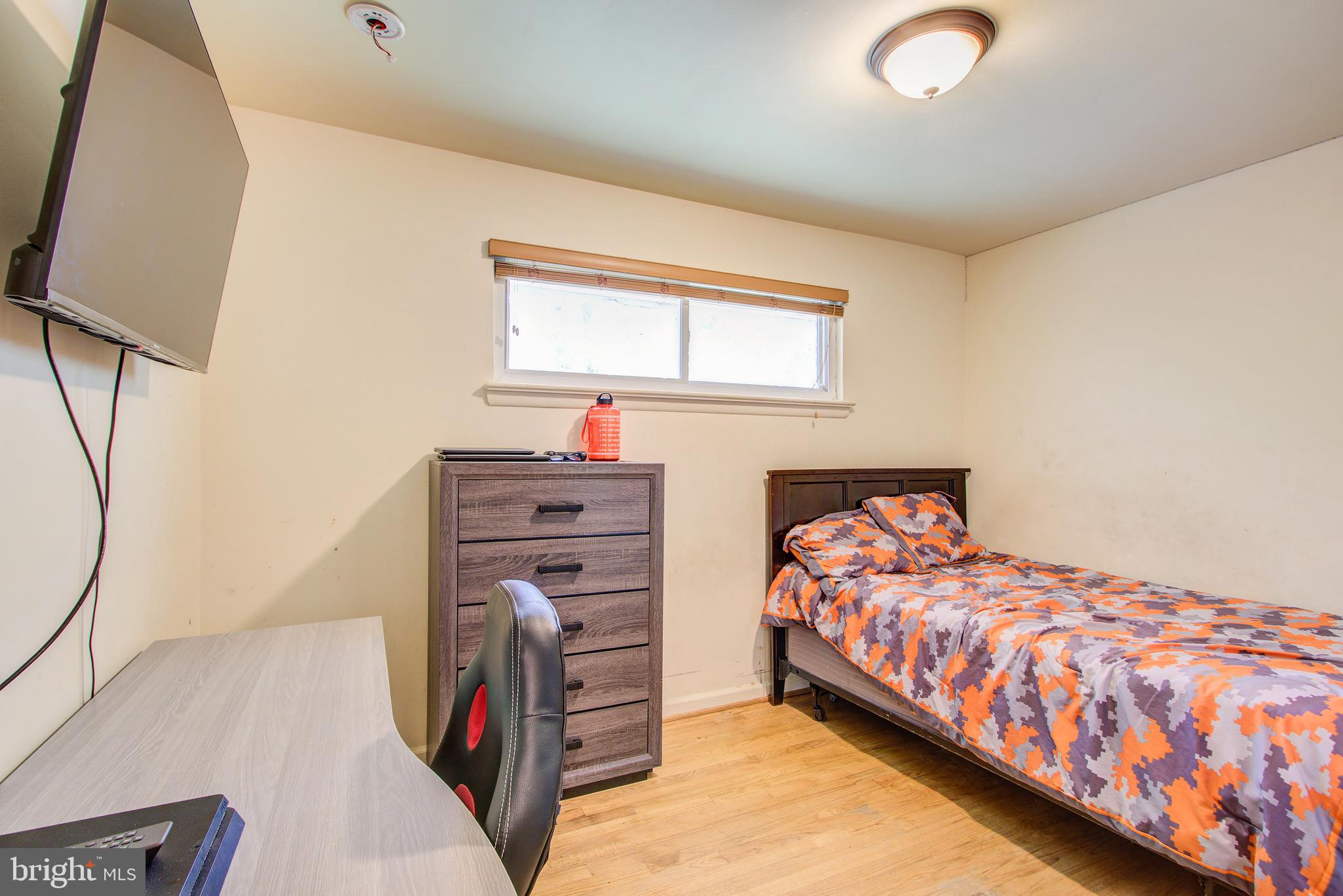 LIVINGSTON PARK - Residential