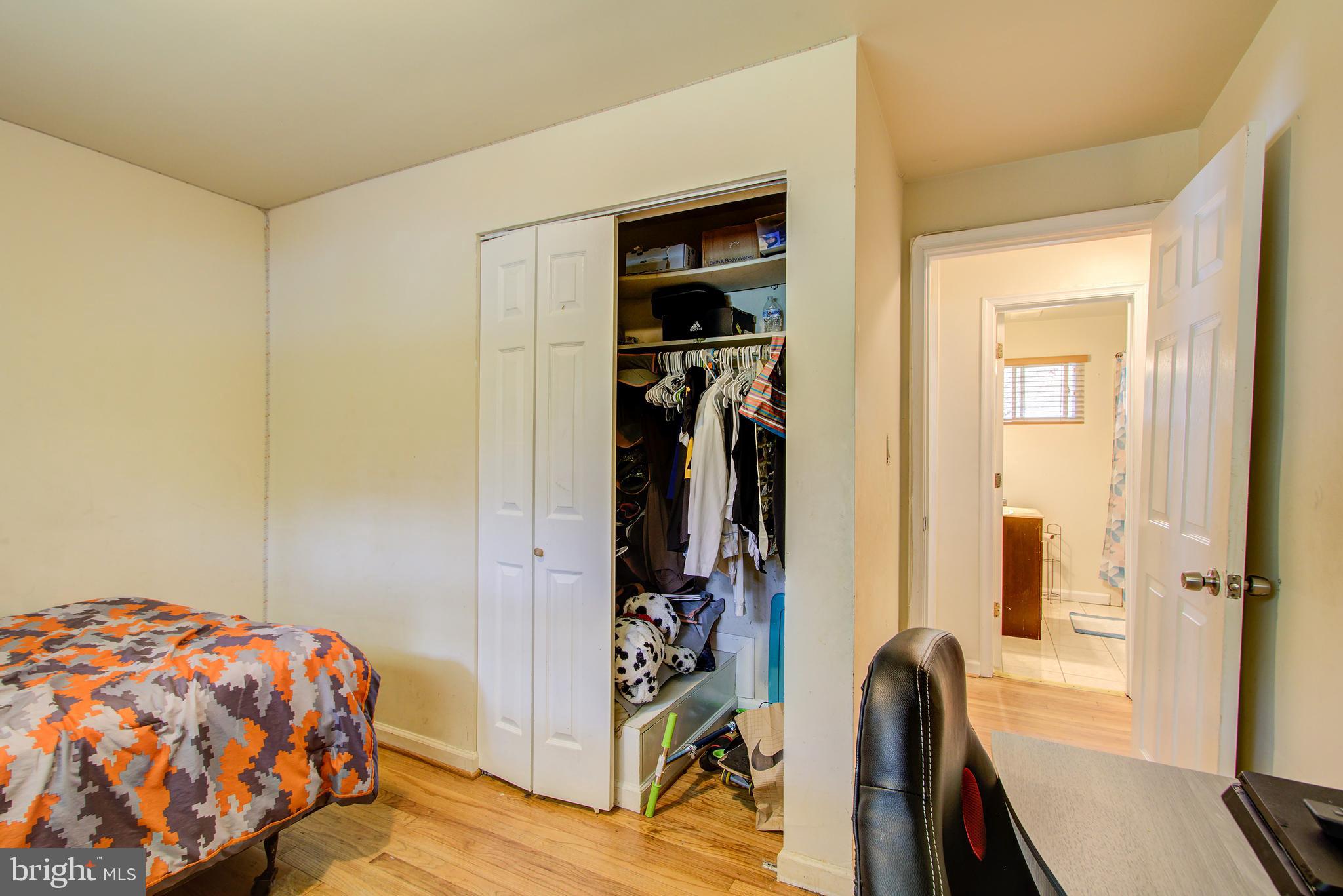 LIVINGSTON PARK - Residential