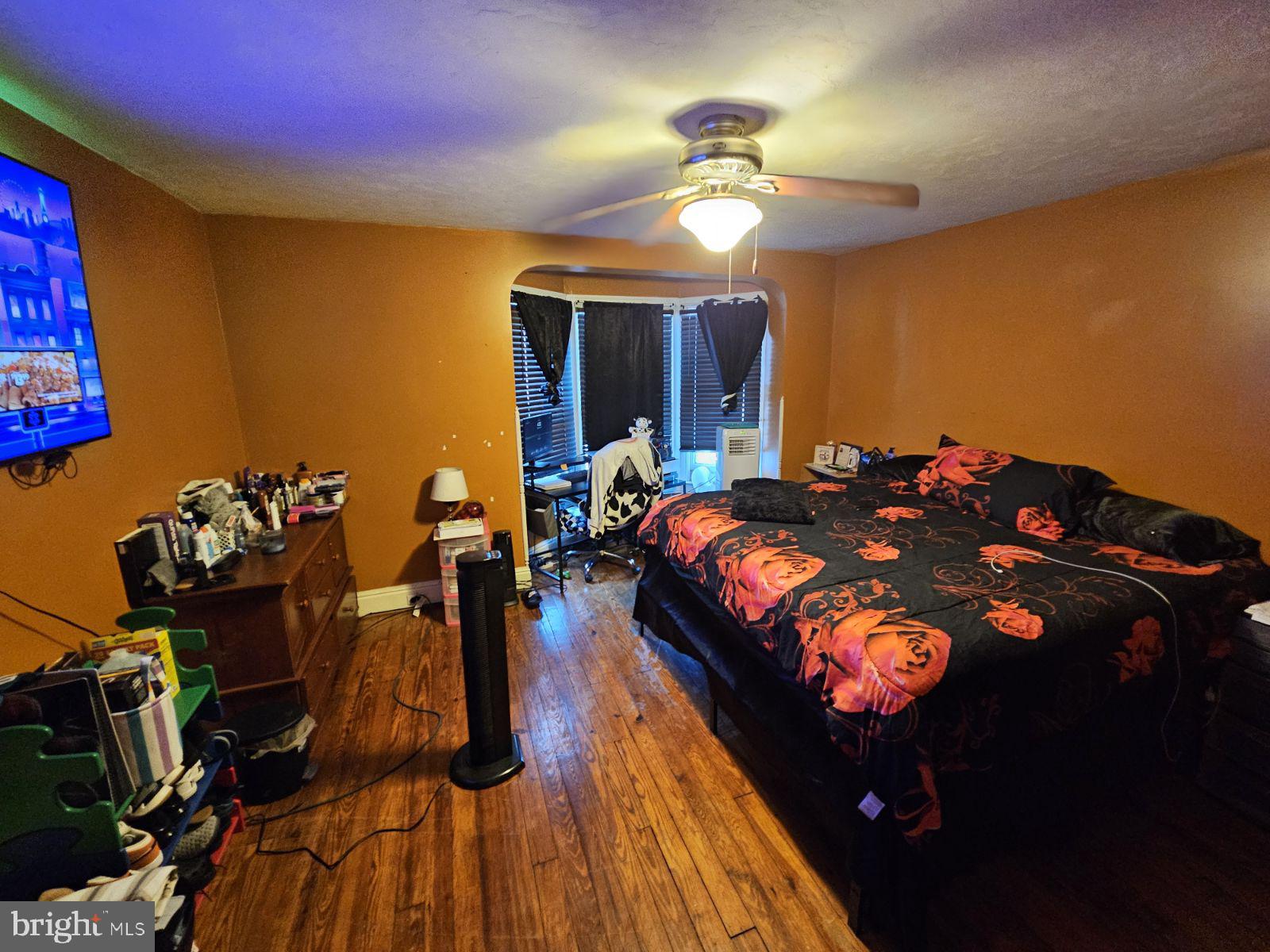 18 N ALBEMARLE STREET