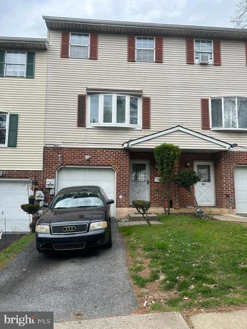 Townhouse For Sale - 415 N Filbert Street<br/> ALLENTOWN, PA 18109