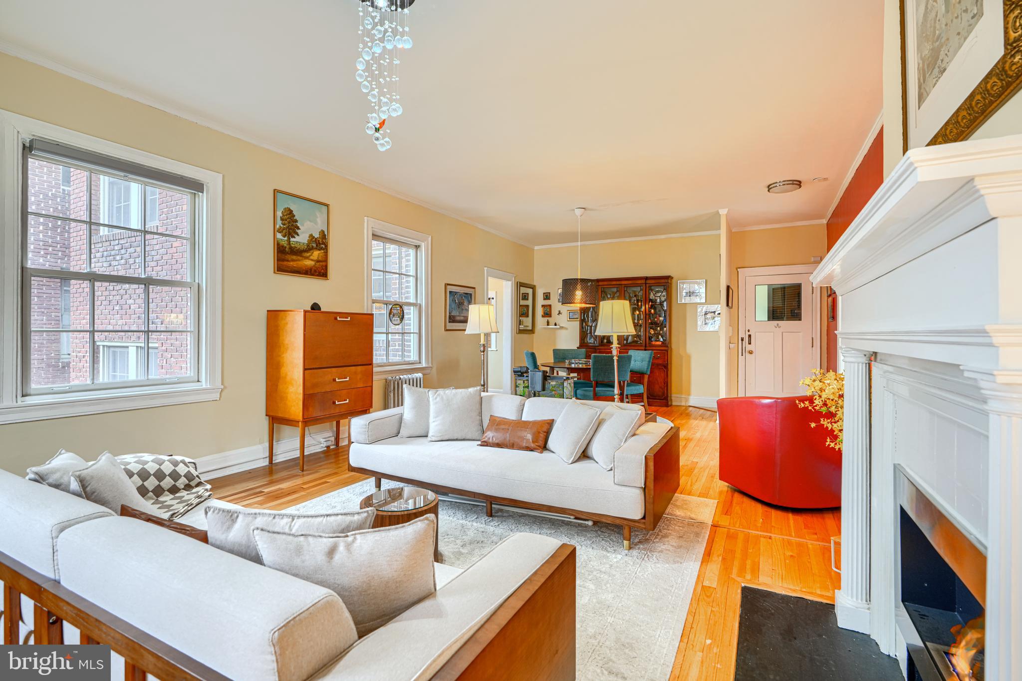 ROLAND PARK - Residential