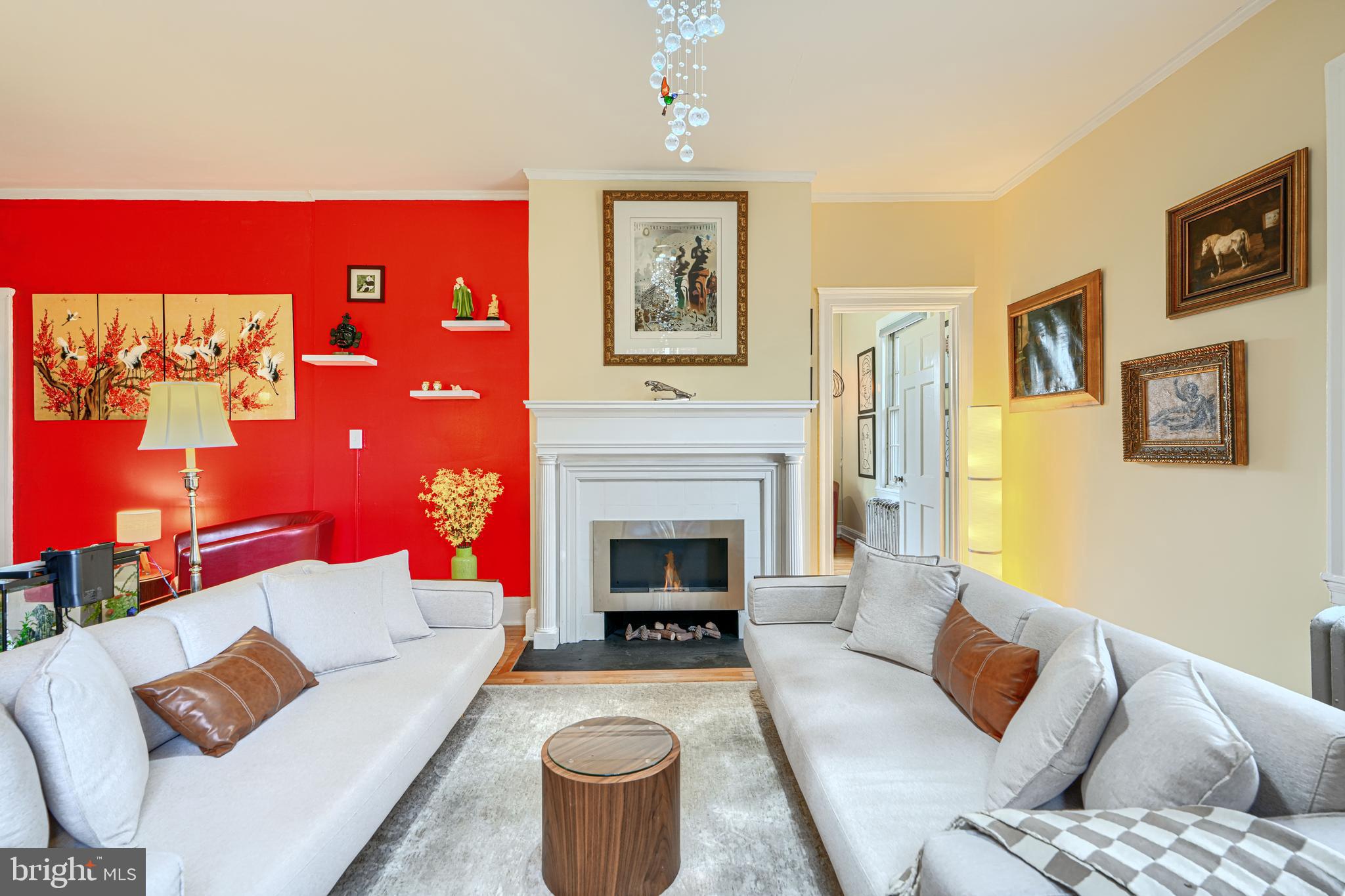 ROLAND PARK - Residential