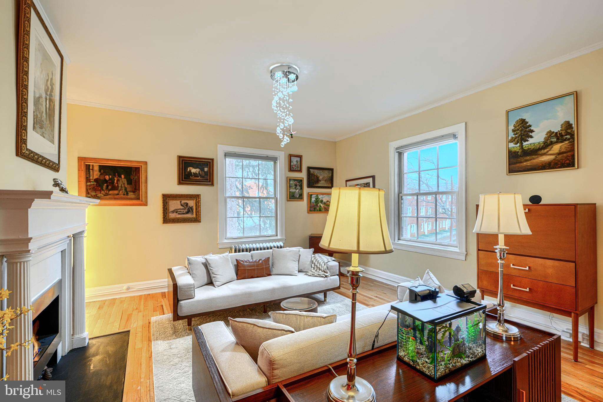 ROLAND PARK - Residential