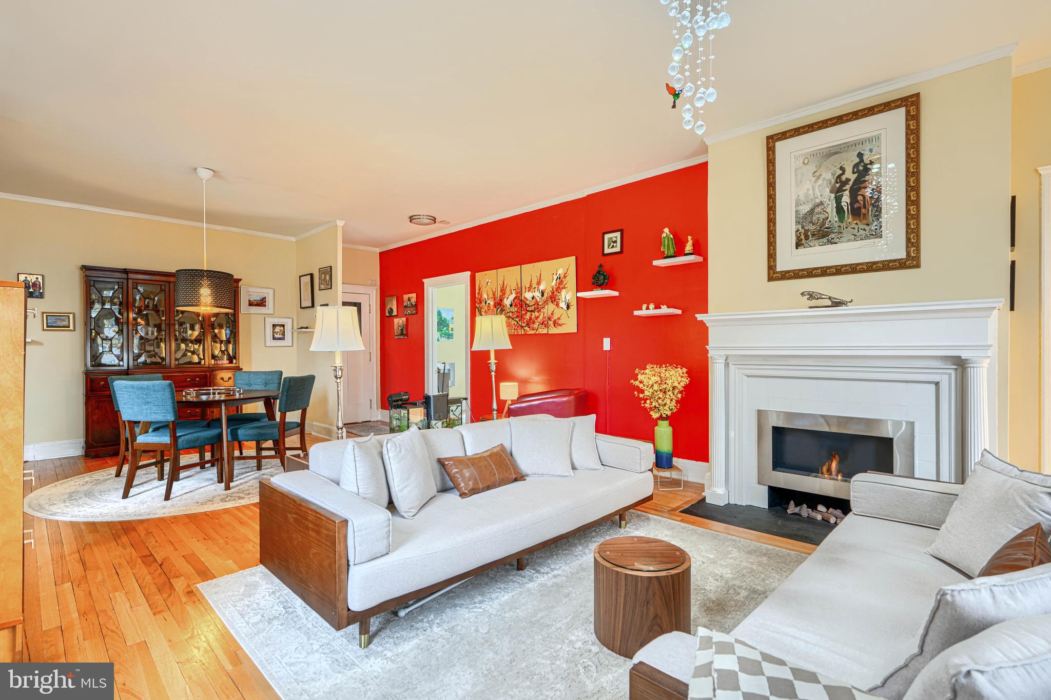 ROLAND PARK - Residential