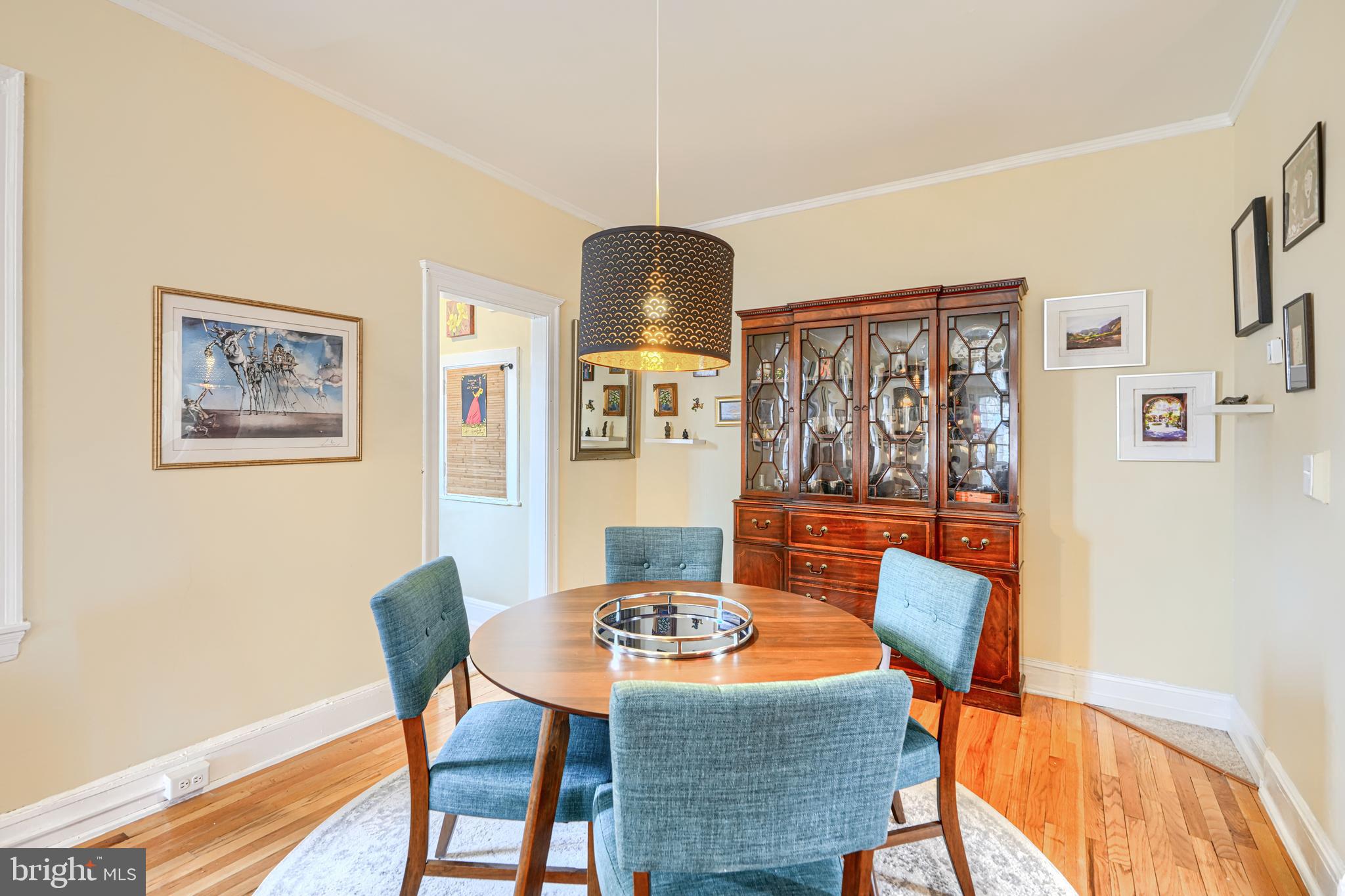 ROLAND PARK - Residential