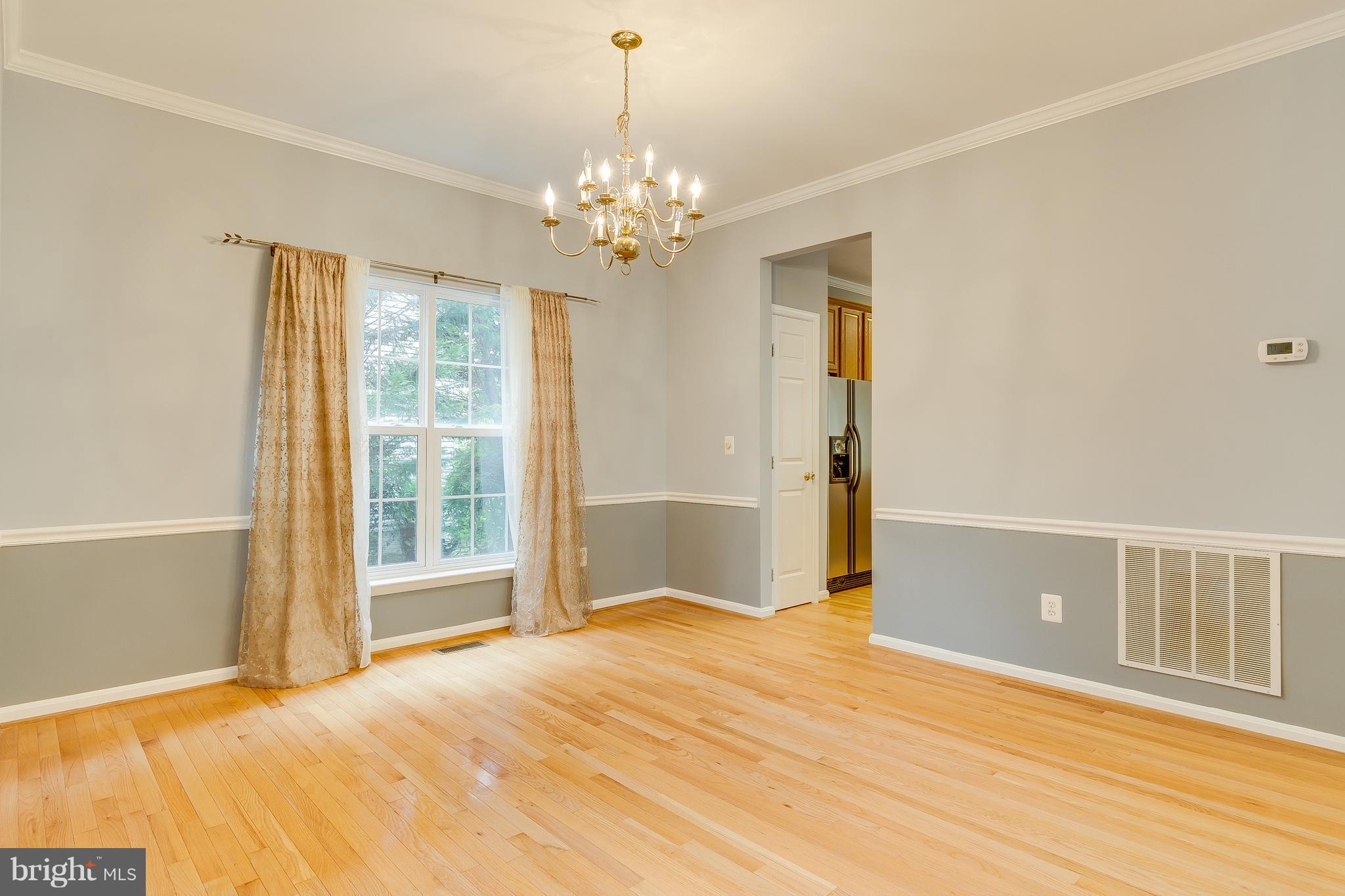 SIGNATURE AT BROADLANDS - Residential Lease