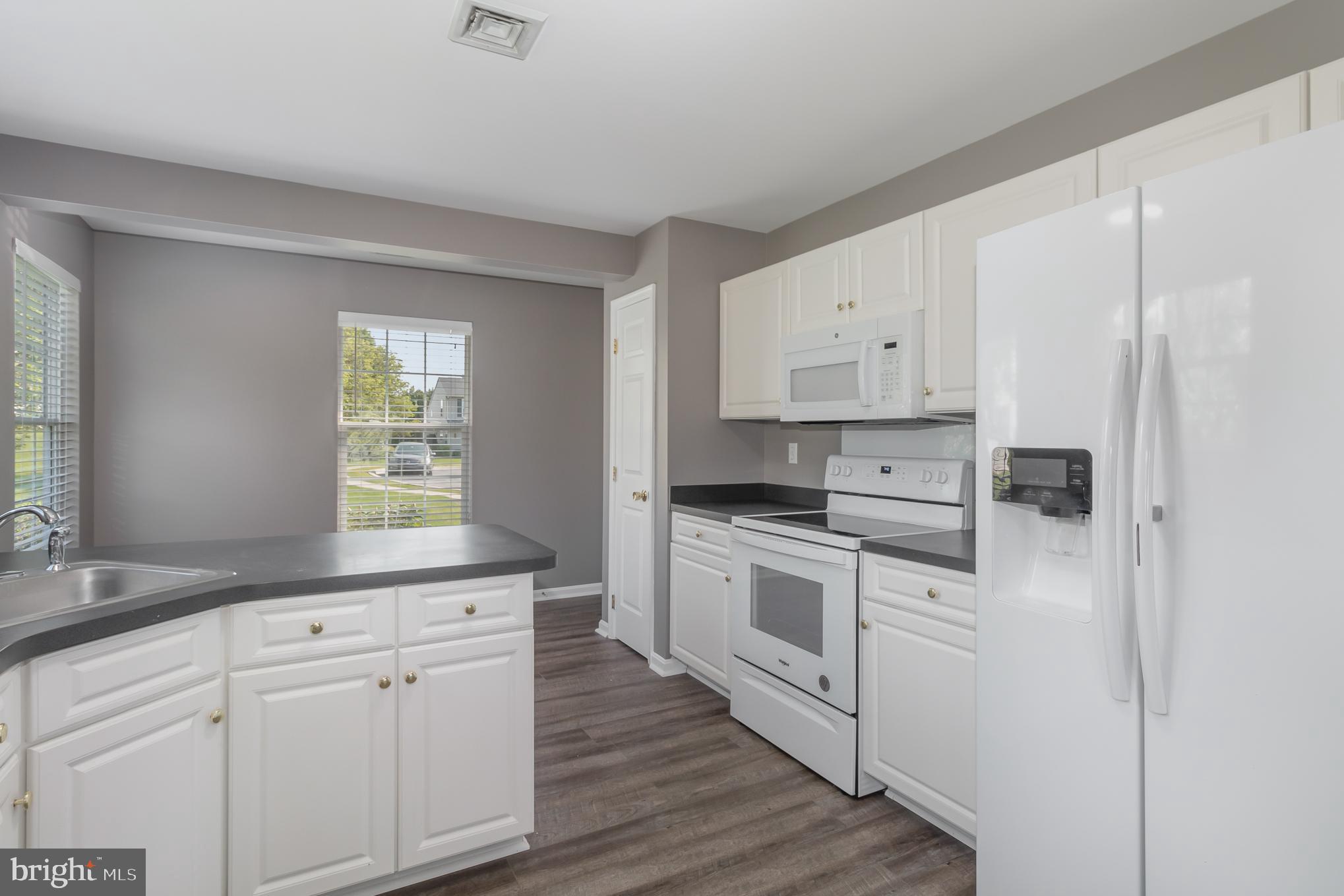 TOWNES AT SPRINGFORD - Residential