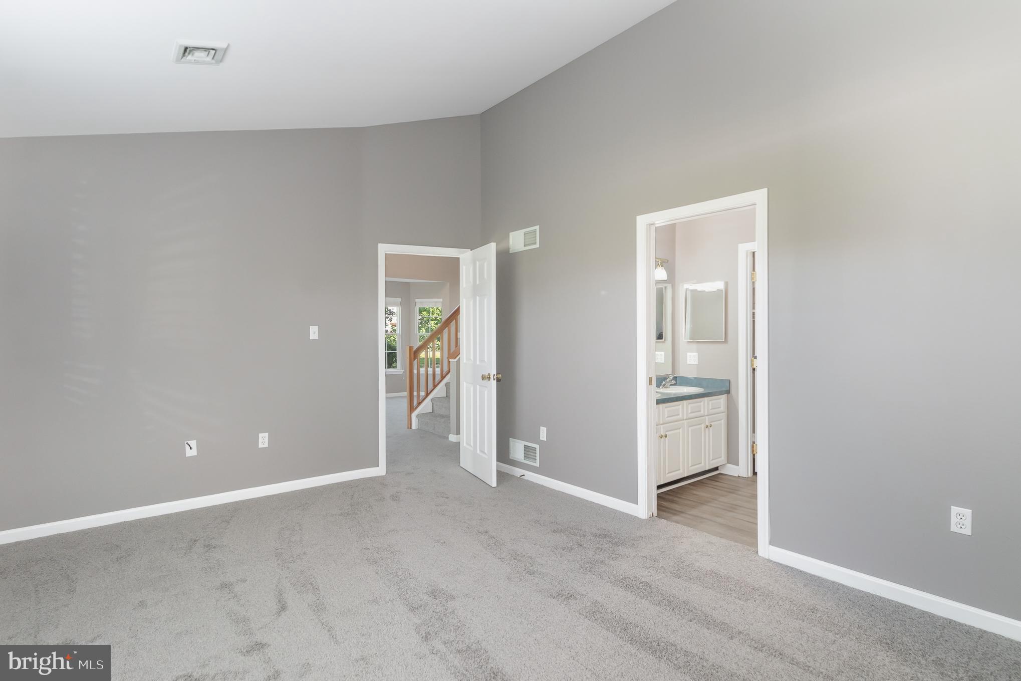 TOWNES AT SPRINGFORD - Residential