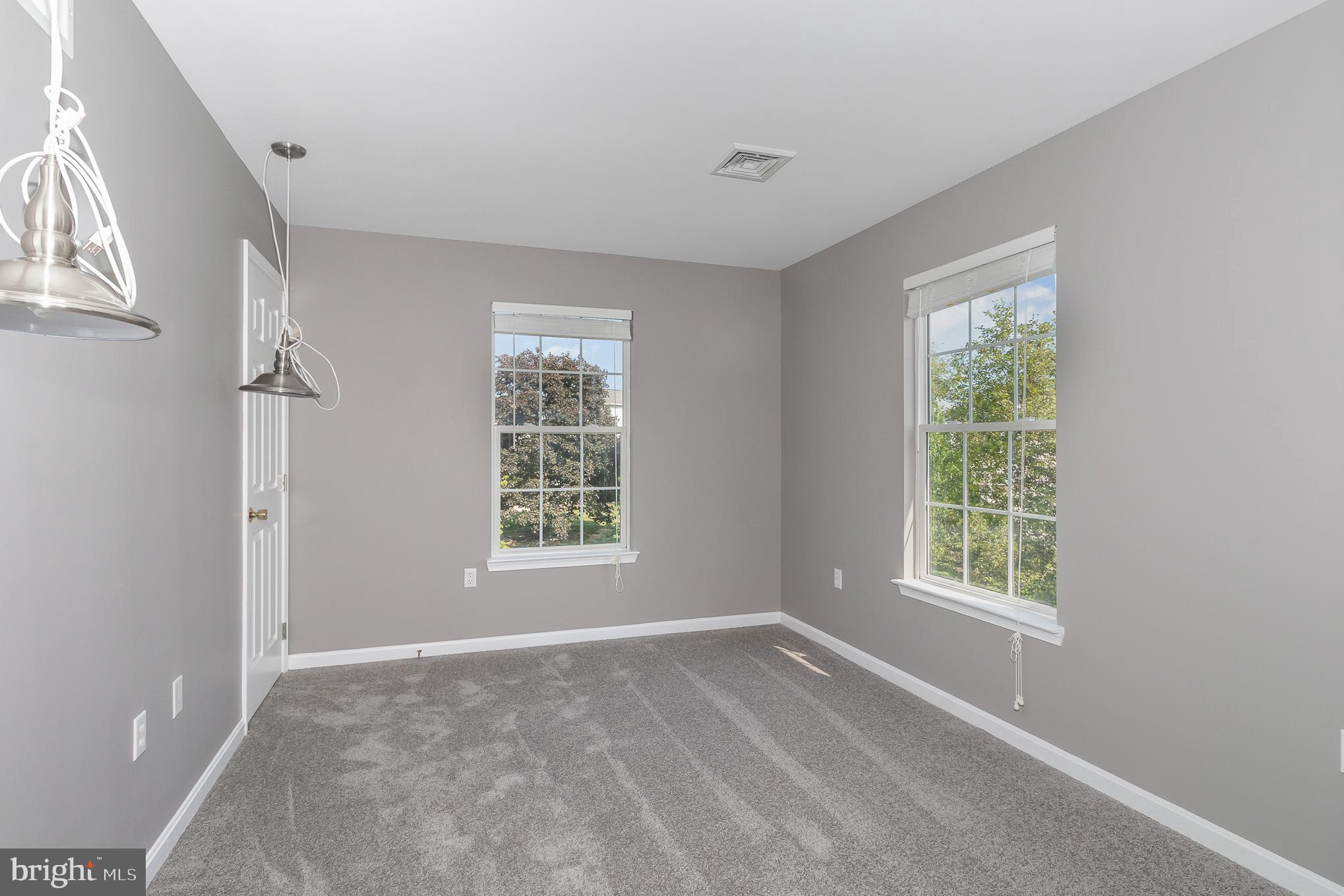 TOWNES AT SPRINGFORD - Residential