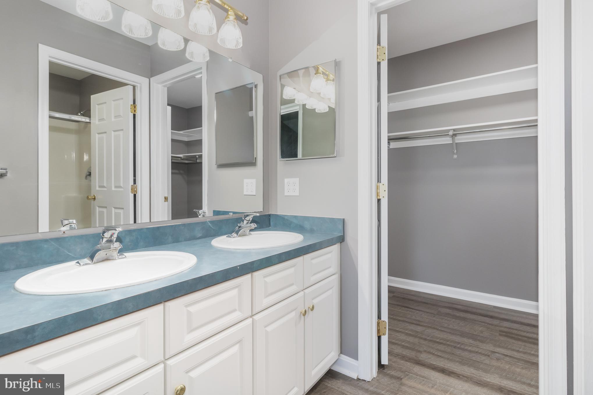 TOWNES AT SPRINGFORD - Residential
