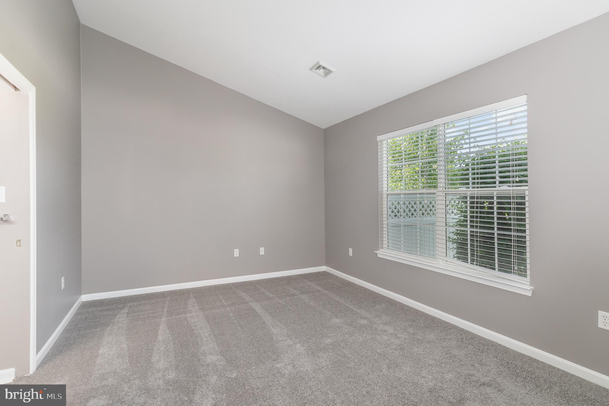 TOWNES AT SPRINGFORD - Residential