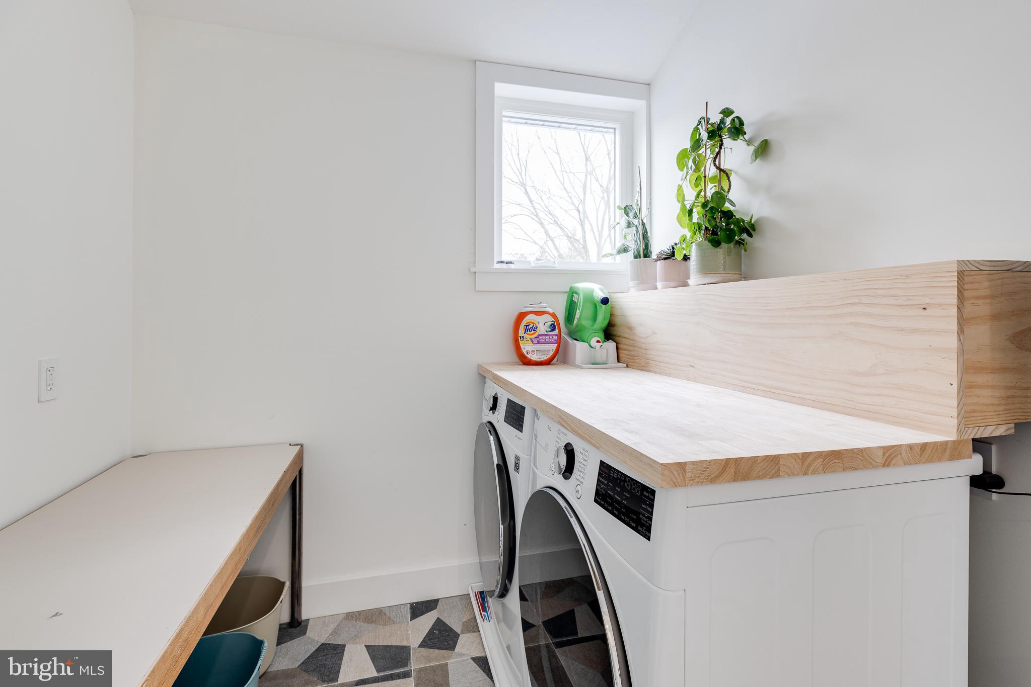 CYNWYD - Residential