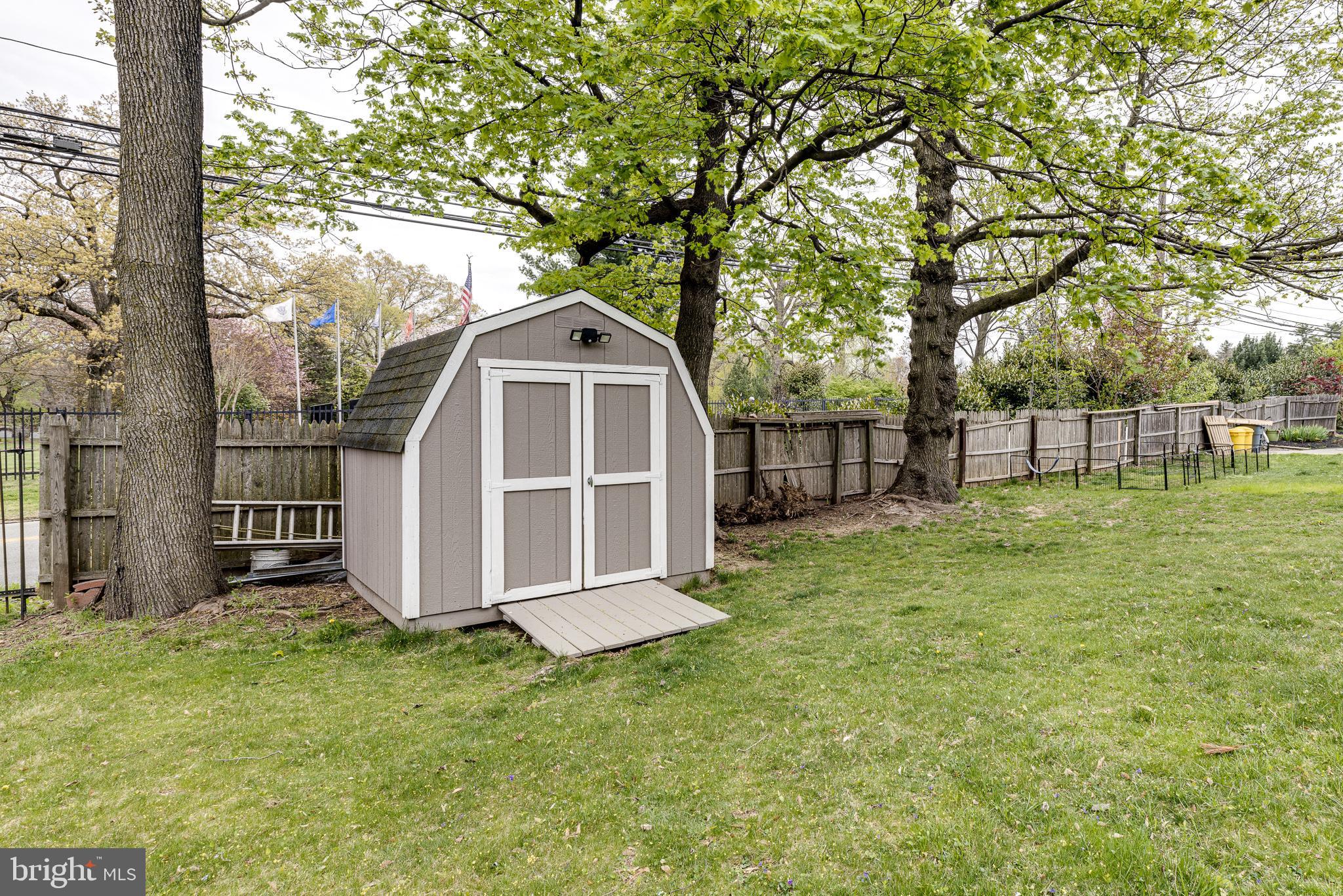 CYNWYD - Residential