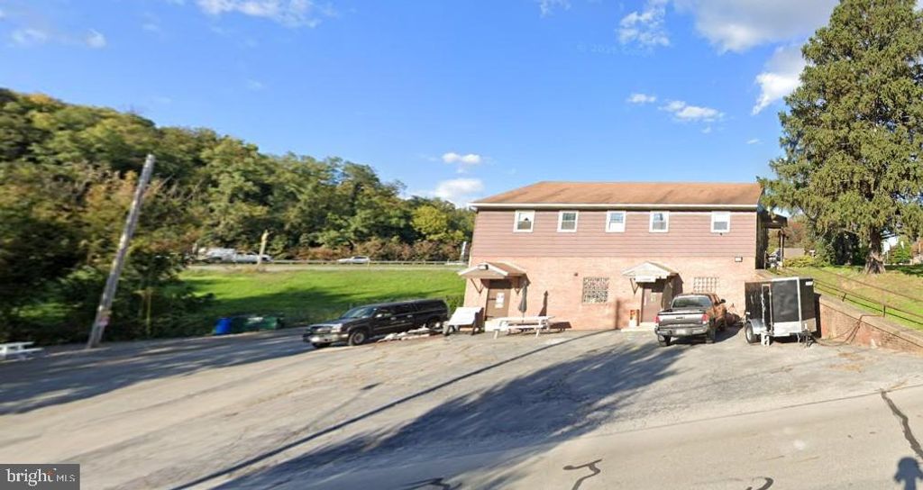 Photo of 401 - 403 Linden Street, COLUMBIA, PA 17512 (MLS # PALA2084184)