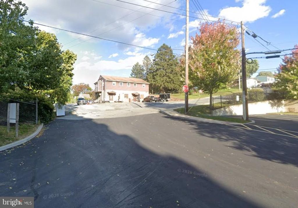 Photo of 401 - 403 Linden Street, COLUMBIA, PA 17512 (MLS # PALA2084184)