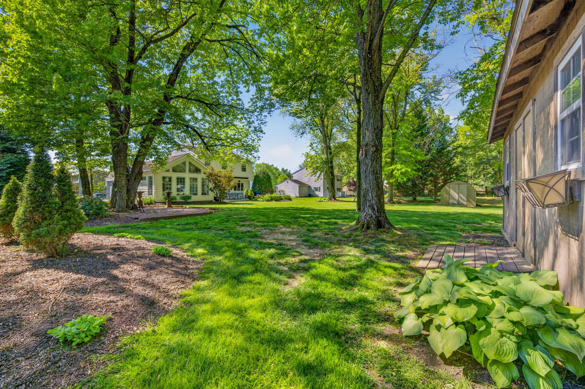 OAK WOOD EAST - Residential