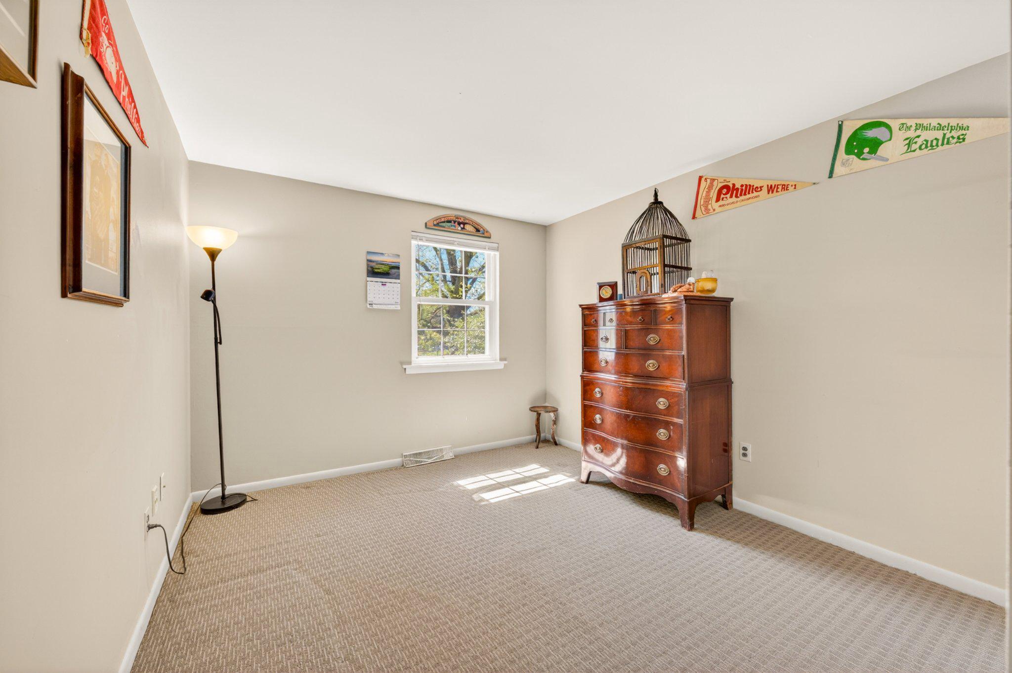 OAK WOOD EAST - Residential