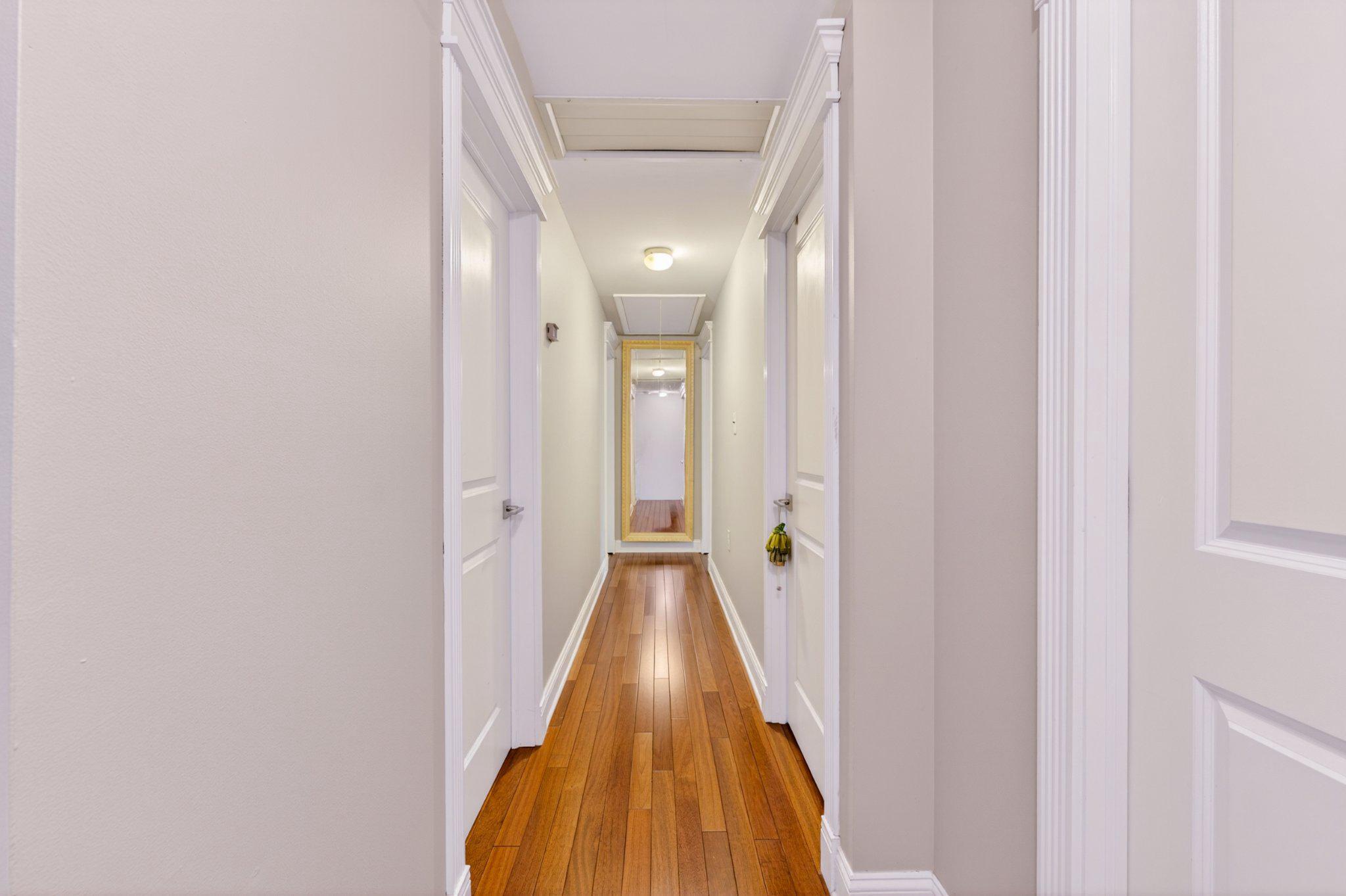 OAK WOOD EAST - Residential