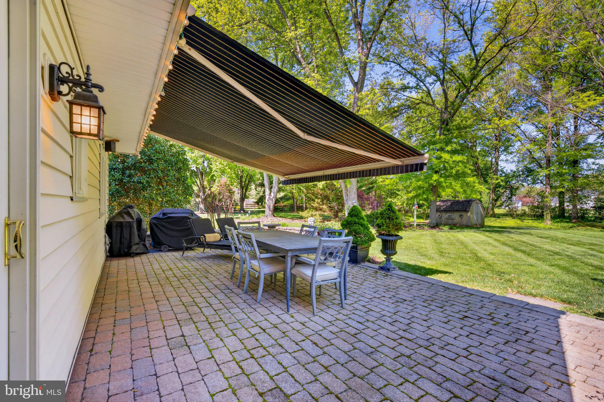 OAK WOOD EAST - Residential