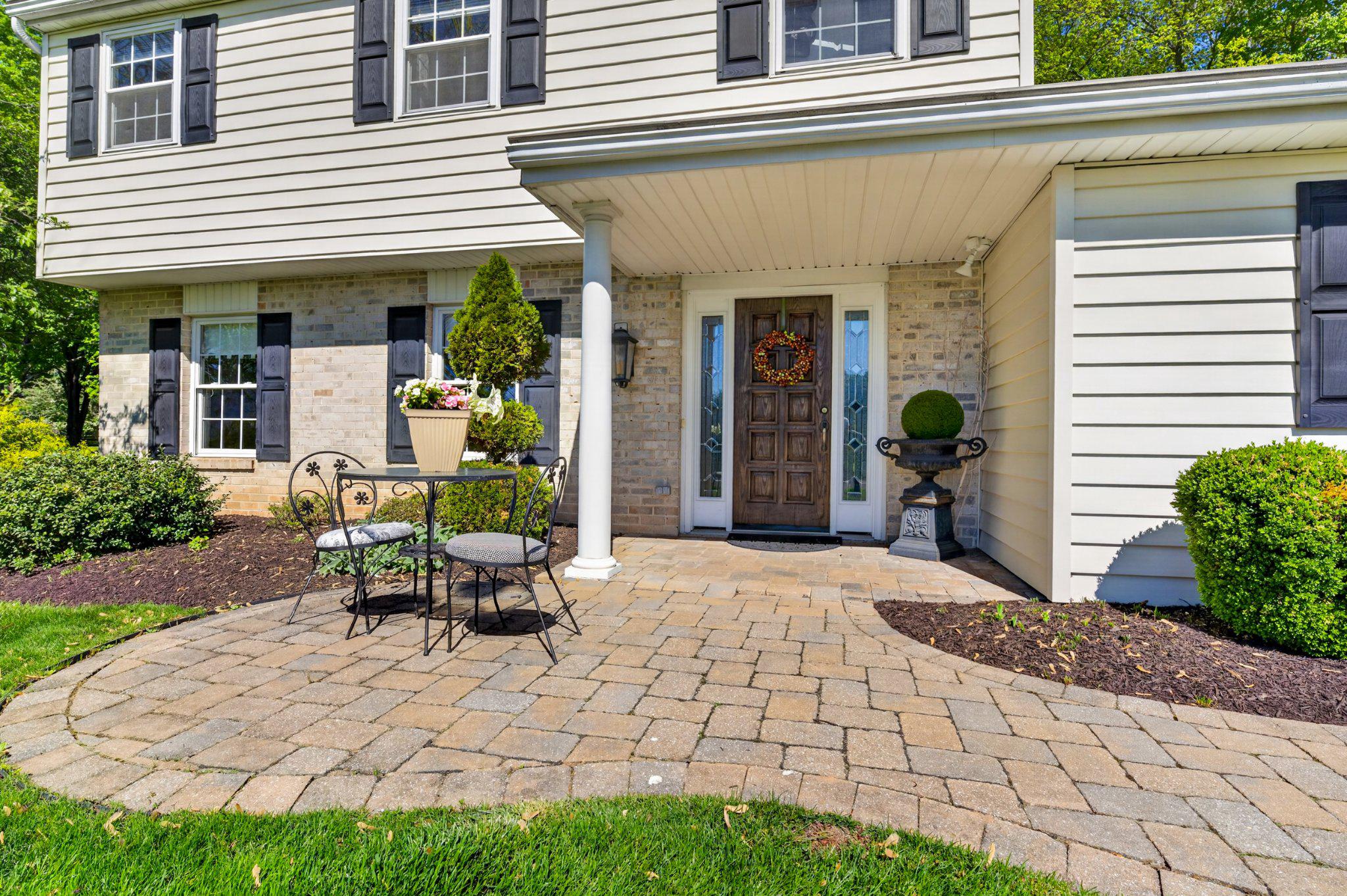 OAK WOOD EAST - Residential