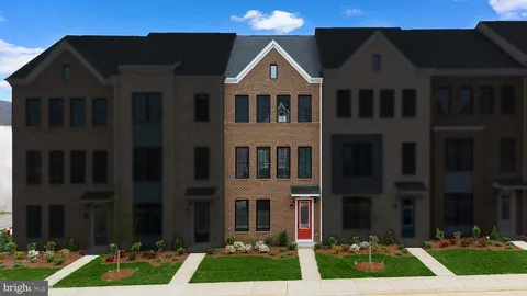 23062 Soaring Heights Terrace, Ashburn, VA MLS: VALO2097786