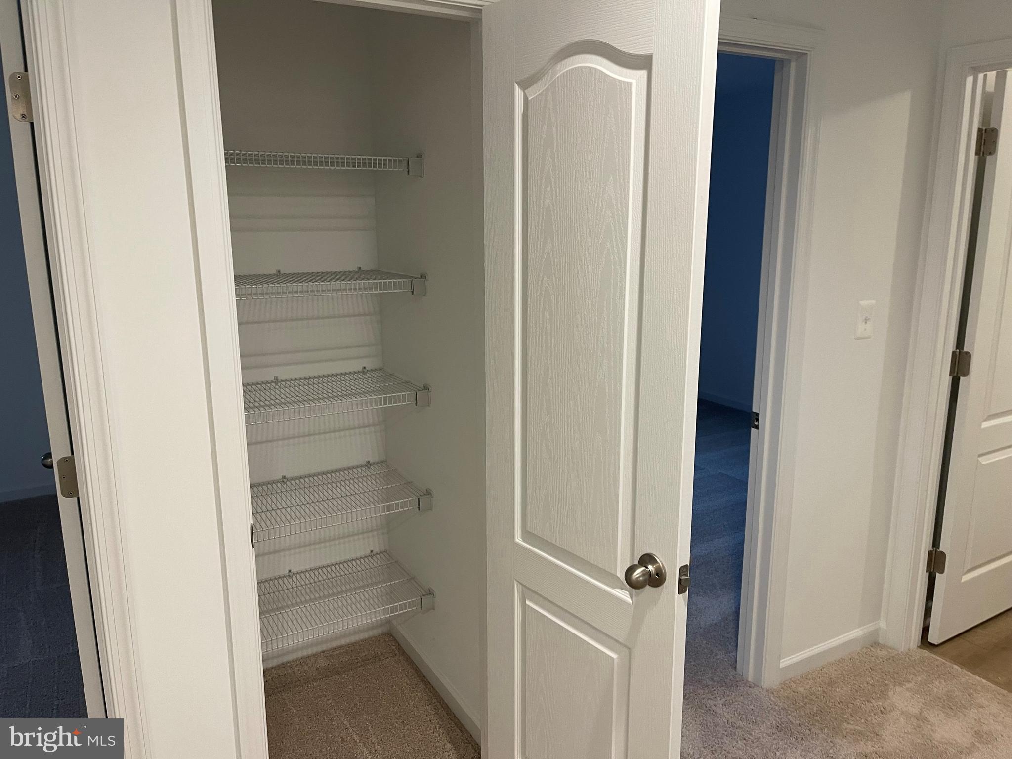 CHESTERFIELD - Residential