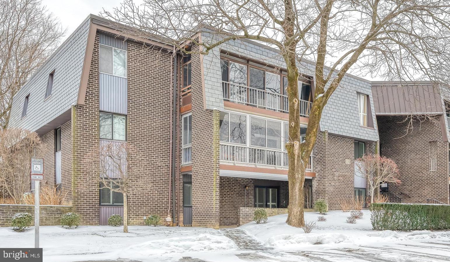 STEVENSON VILLAGE CONDO - Residential