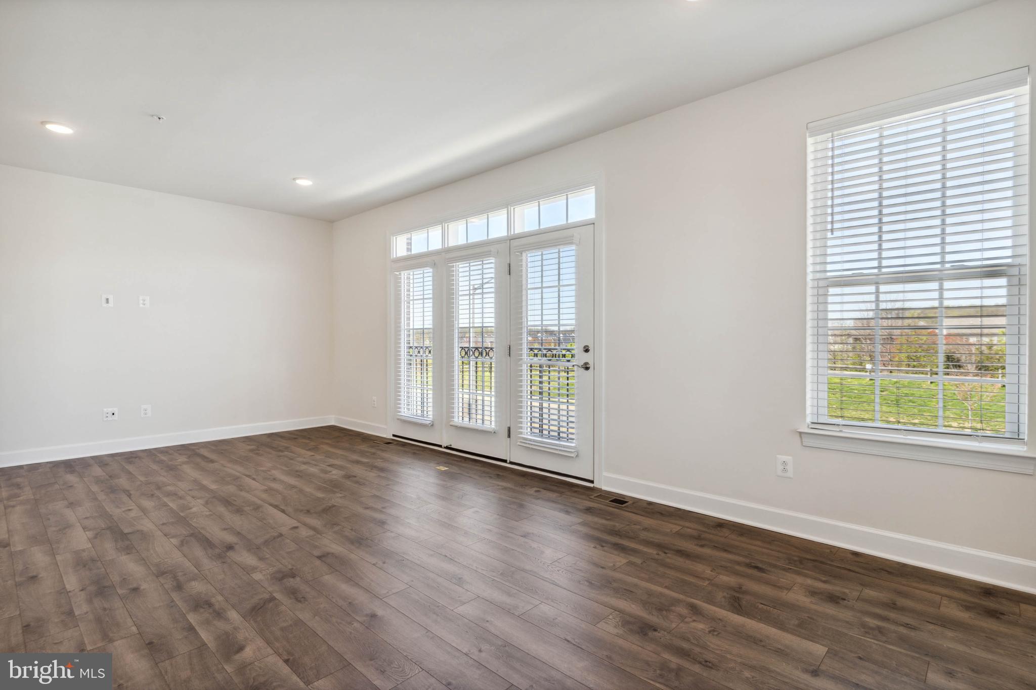 PARKSIDE AT WESTPHALIA - Residential