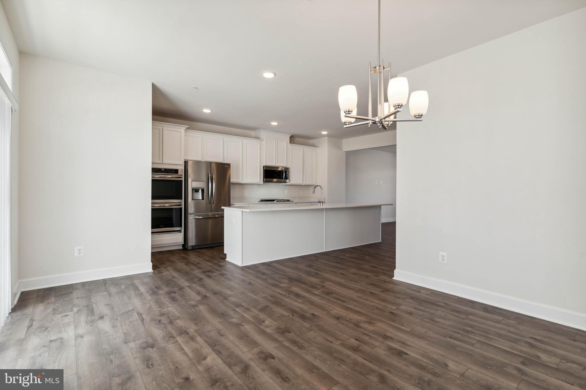 PARKSIDE AT WESTPHALIA - Residential