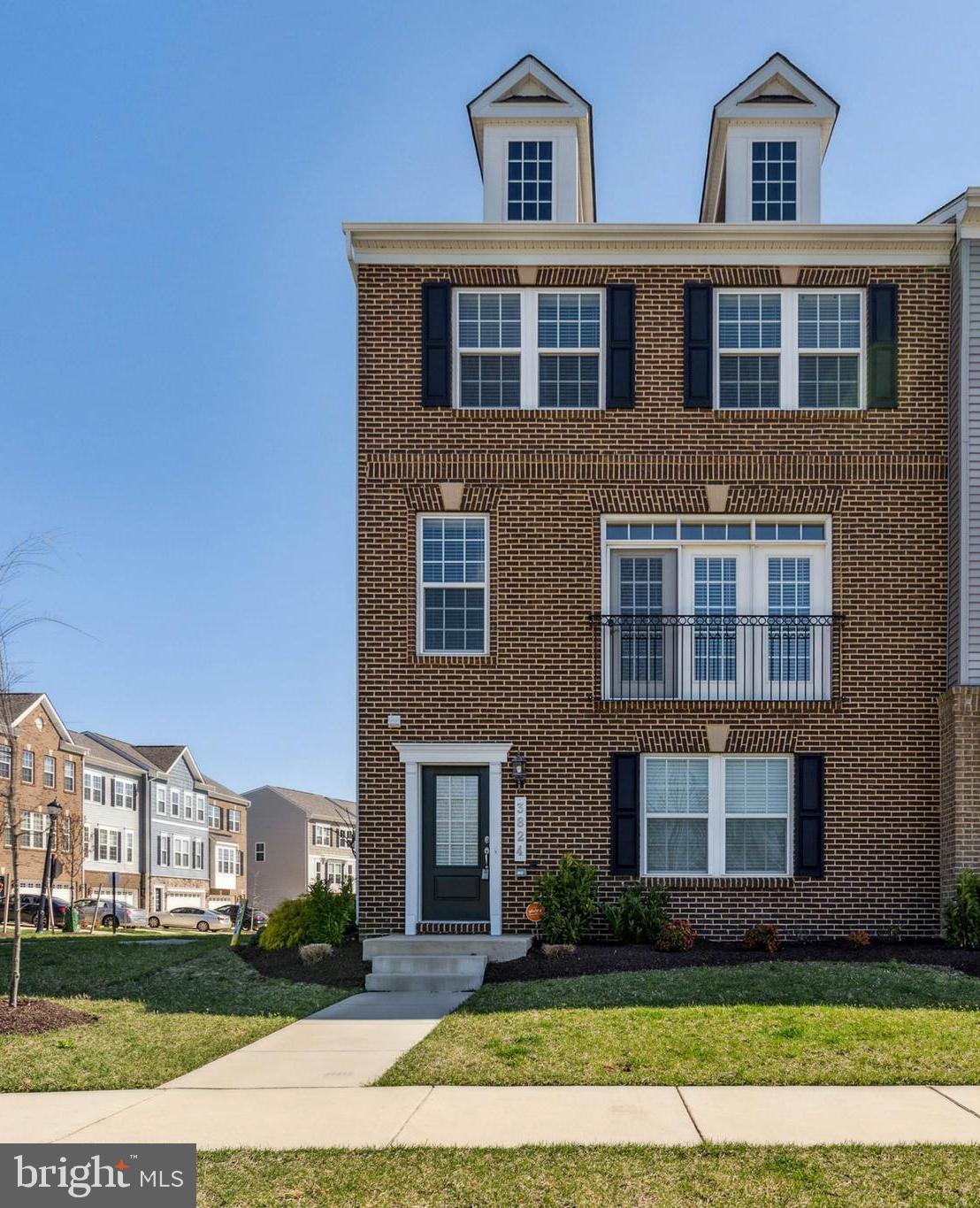 PARKSIDE AT WESTPHALIA - Residential