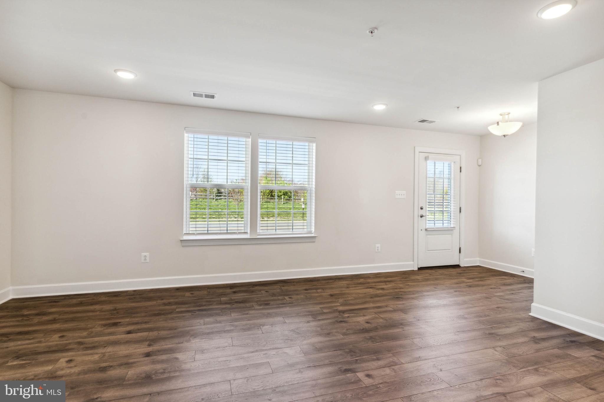 PARKSIDE AT WESTPHALIA - Residential